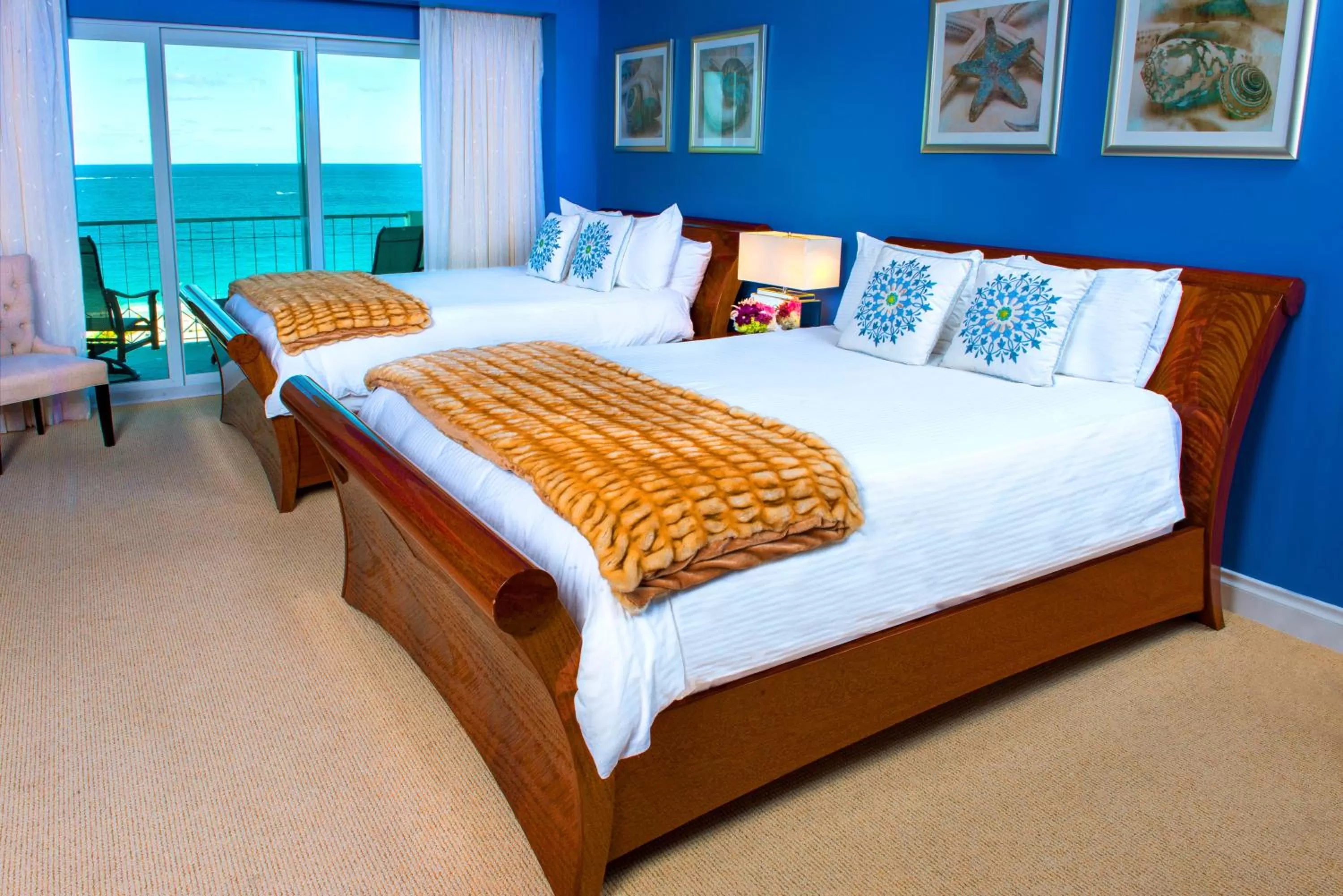 Bedroom, Bed in Sea View Hotel
