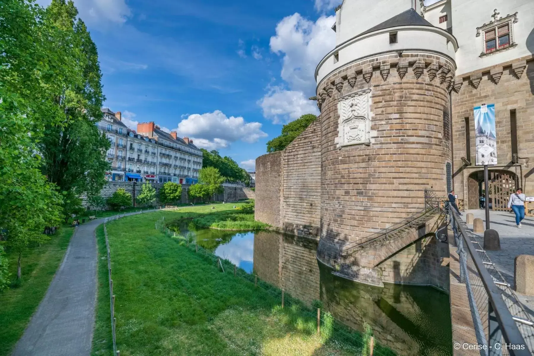 Nearby landmark in Cerise Nantes Atlantis