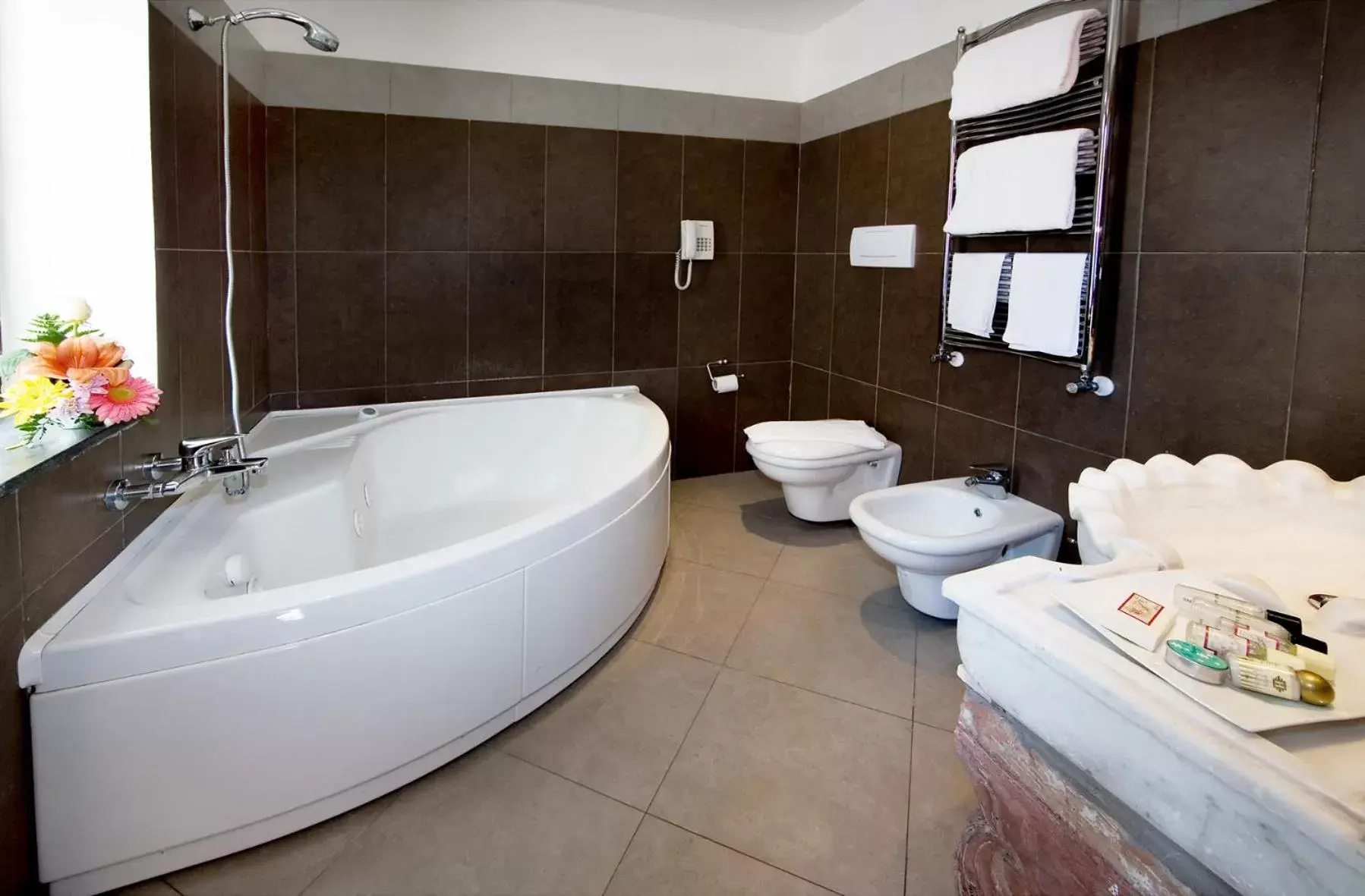 Bathroom in Hotel Villa Sonia