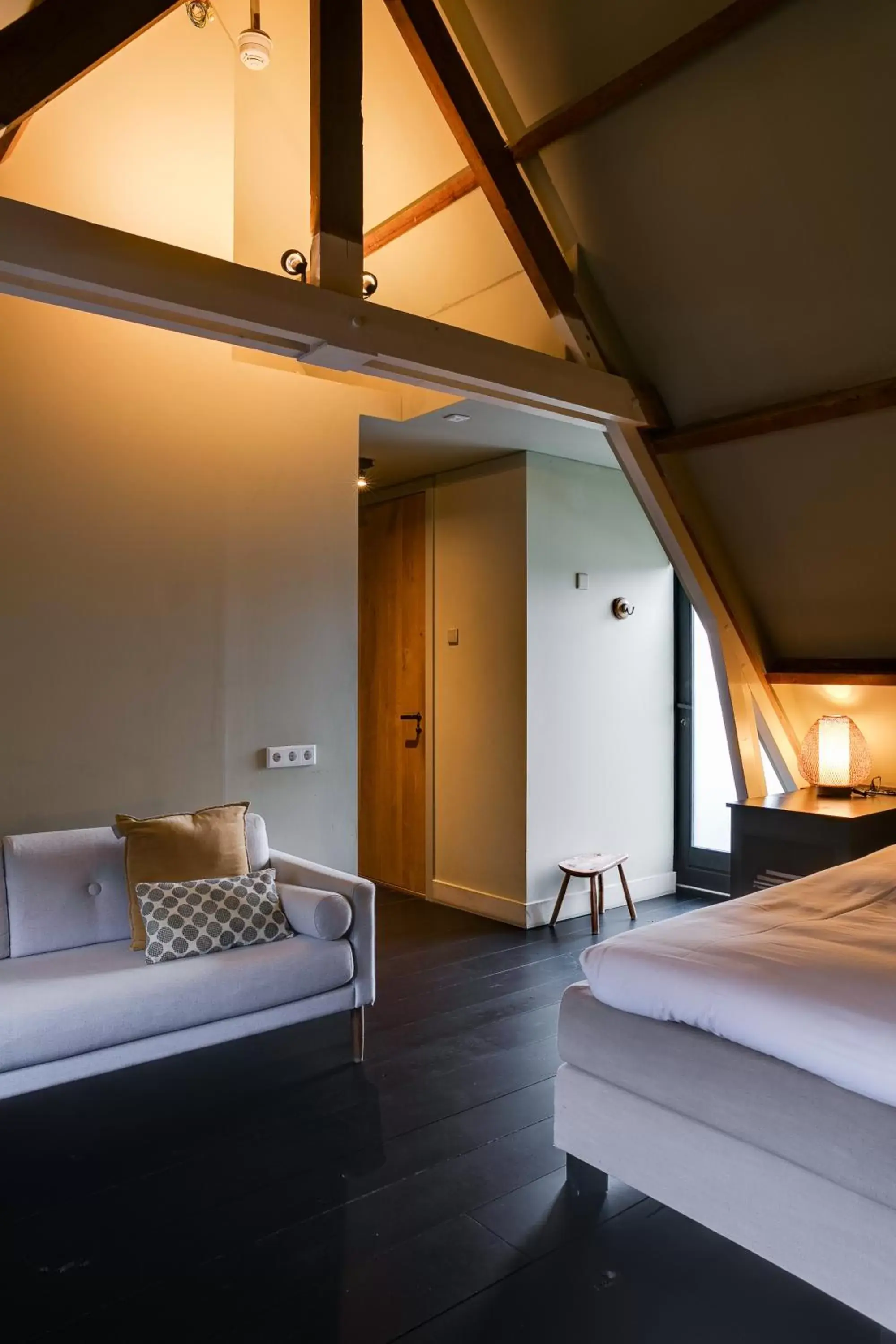 Bed in Vesting Hotel & Restaurant