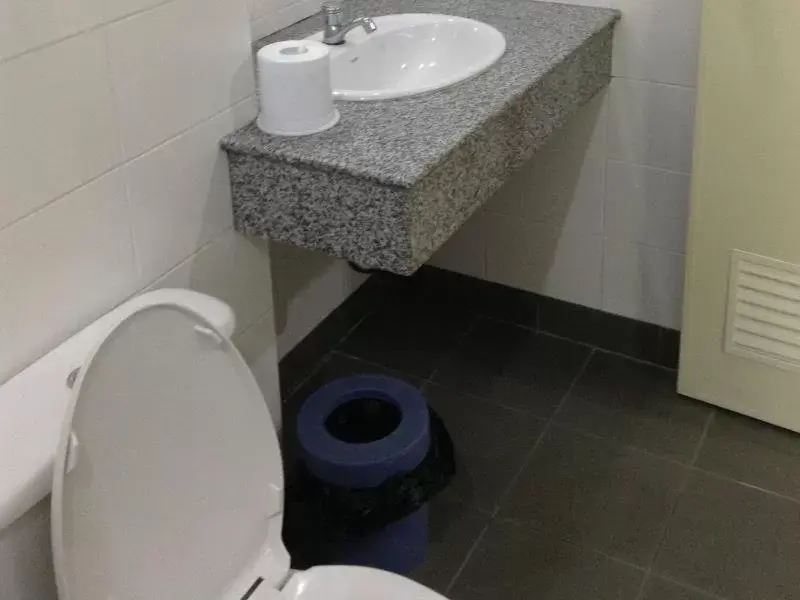 Toilet, Bathroom in Diamond Bangkok Apartment