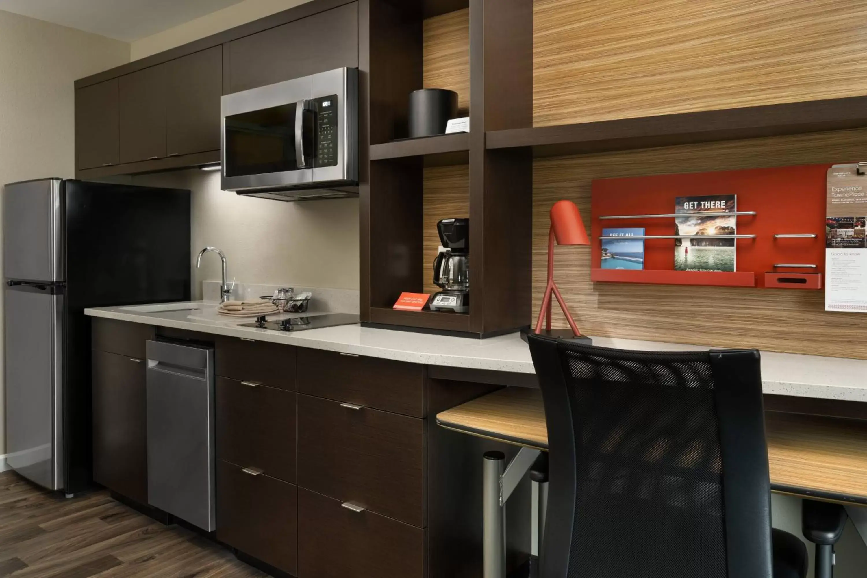 Kitchen or kitchenette, Kitchen/Kitchenette in TownePlace Suites by Marriott Memphis Olive Branch