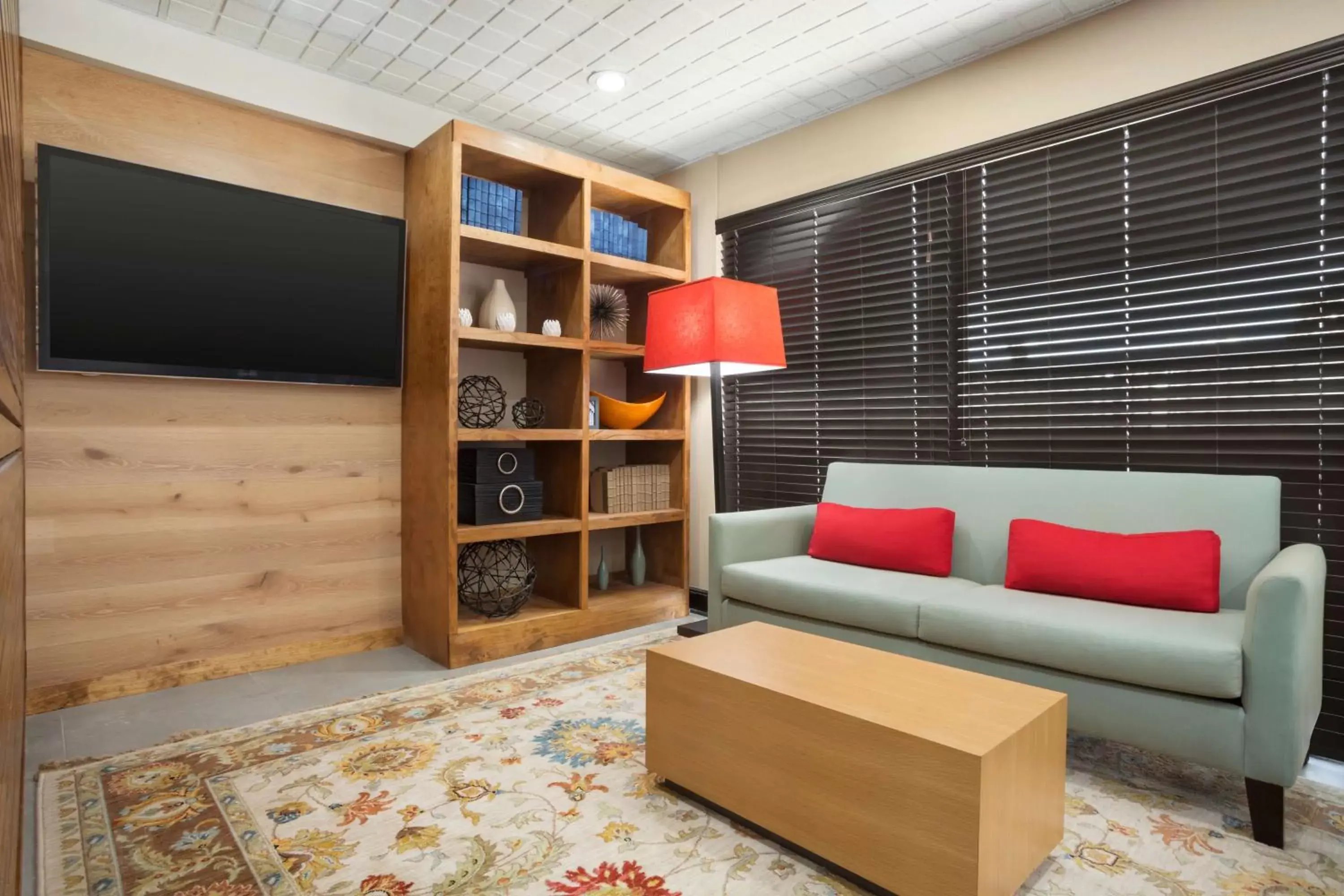 Lobby or reception, Seating Area in Country Inn & Suites by Radisson, Florence, SC