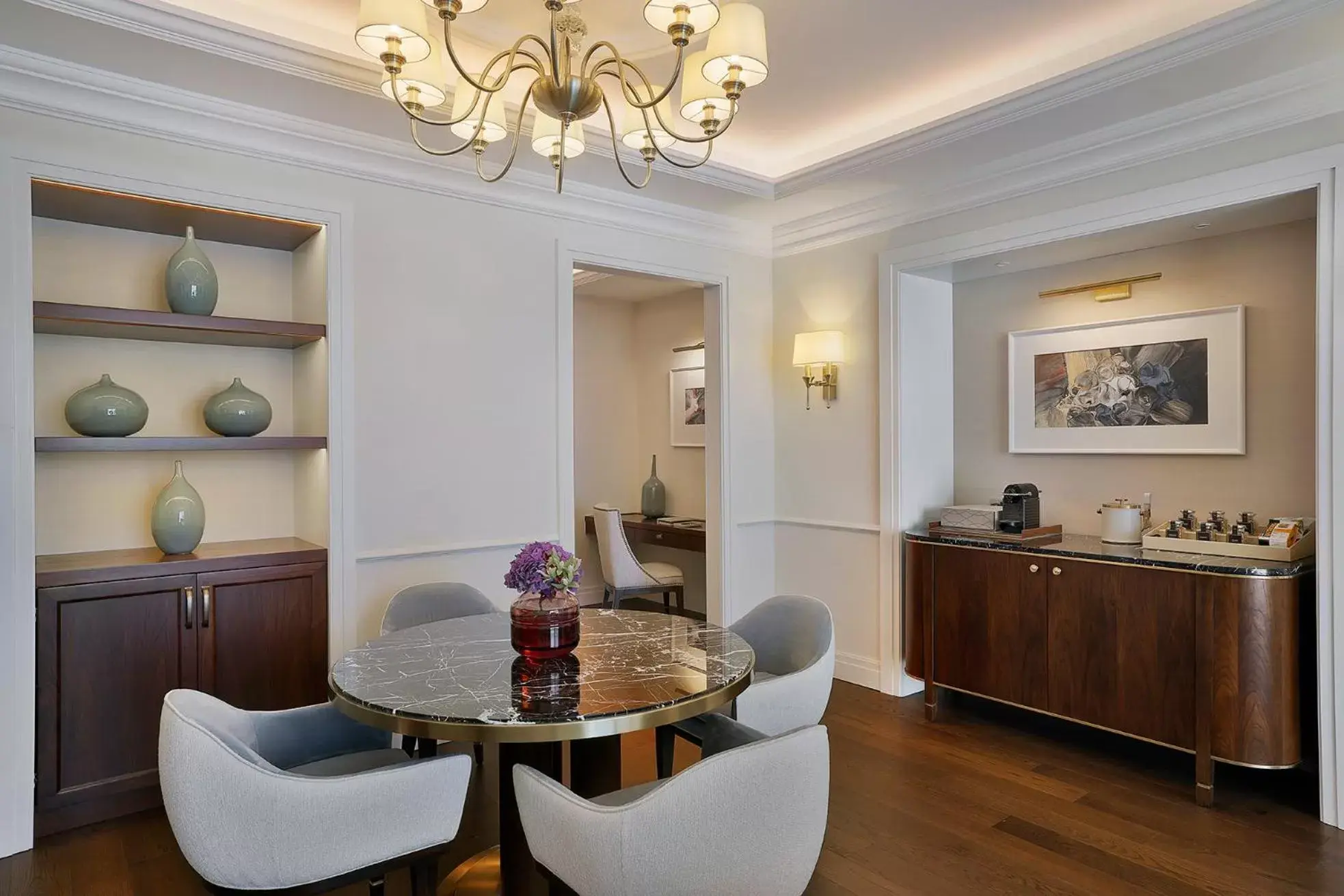 Dining Area in The Ritz-Carlton, Amman