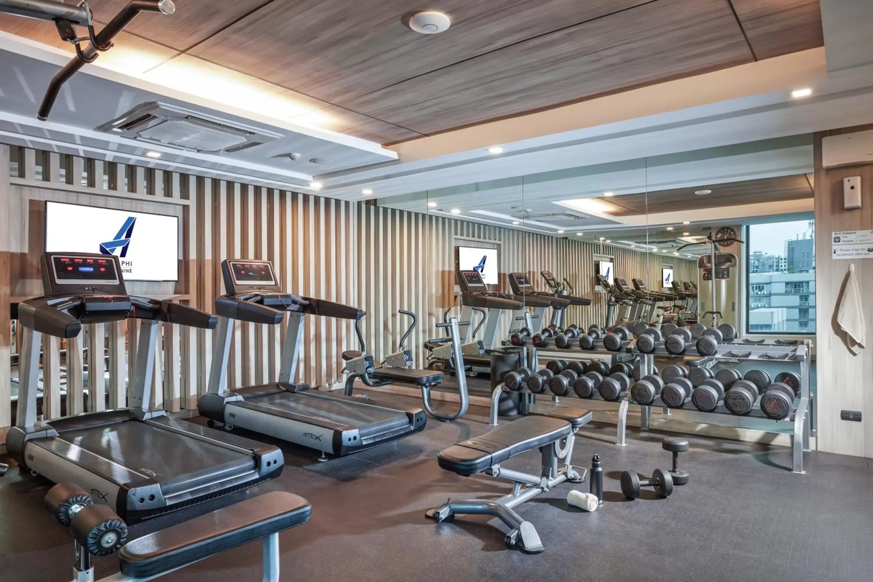 Fitness centre/facilities, Fitness Center/Facilities in Adelphi Forty-Nine