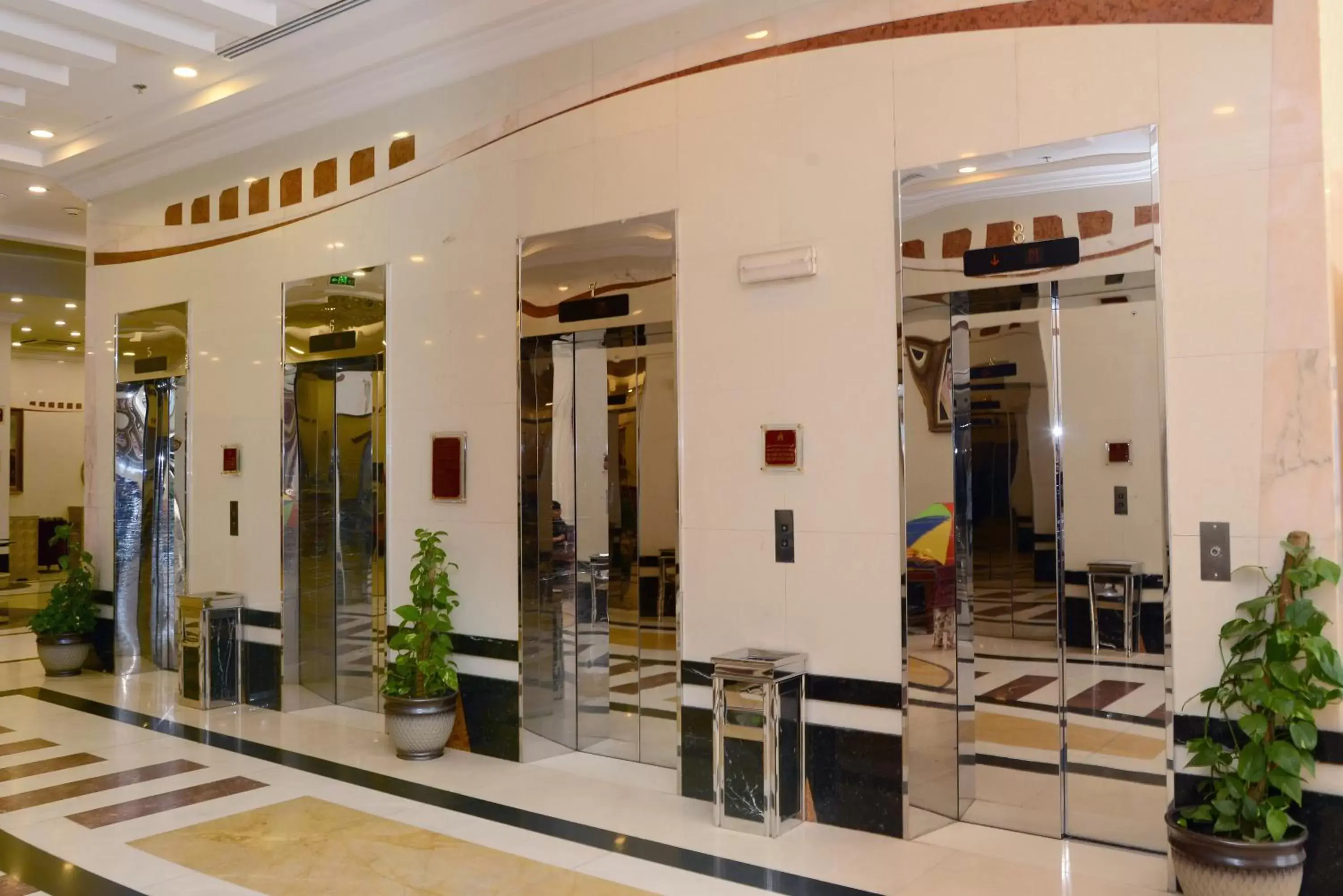 Area and facilities in Al Rawda Royal Inn