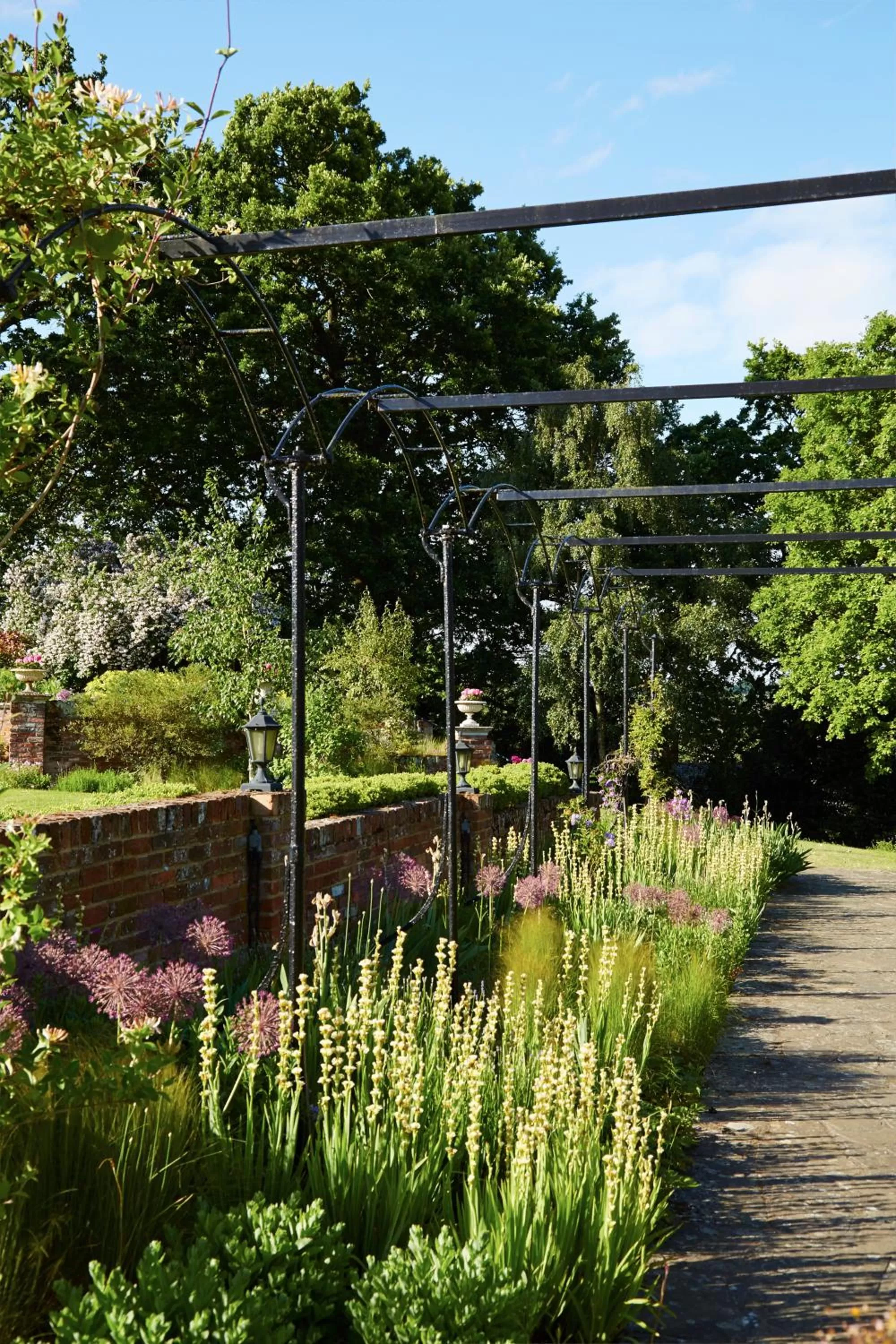 Garden in Bromley Court Hotel London