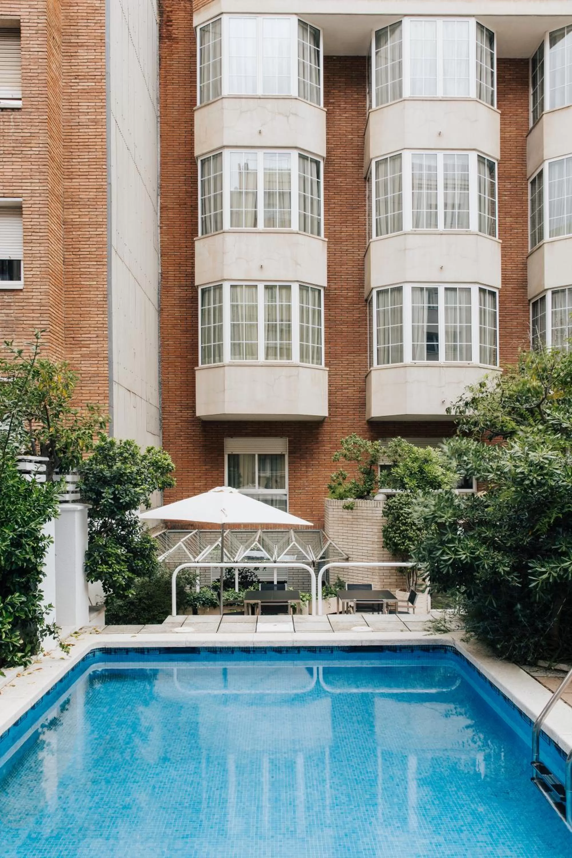 Swimming pool in Hotel Derby