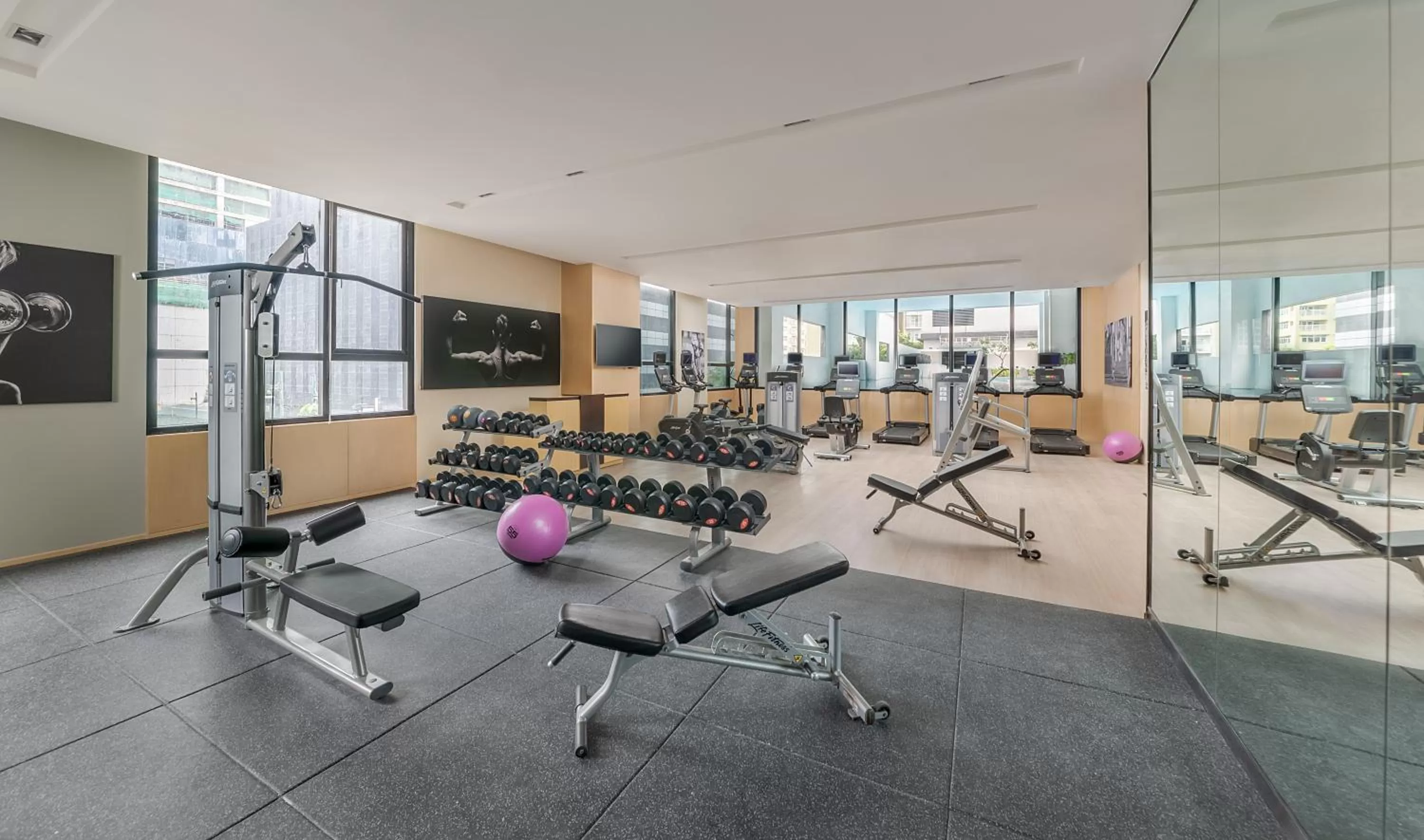 Fitness centre/facilities in Seda Bonifacio Global City