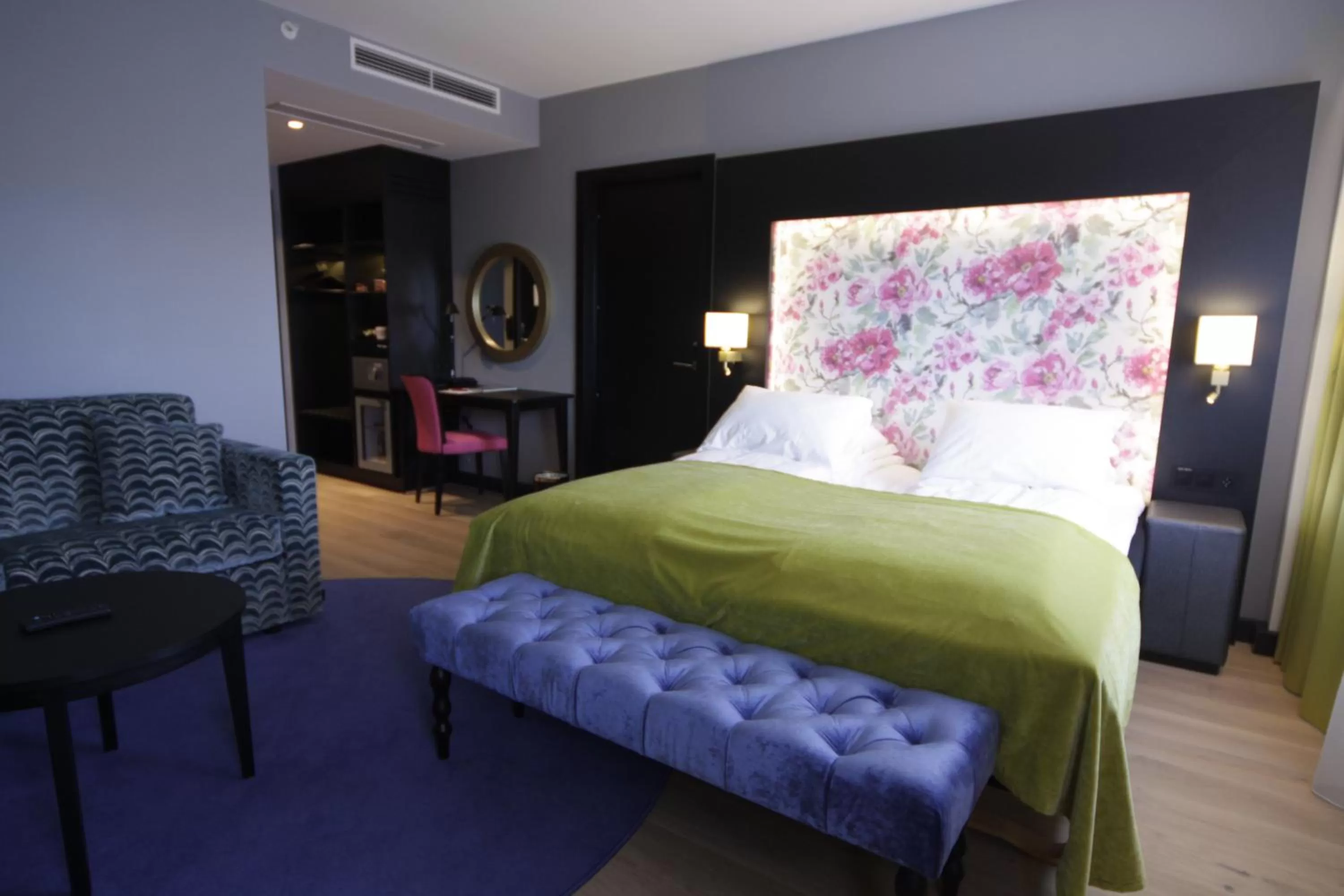 Photo of the whole room, Bed in Thon Hotel Arendal