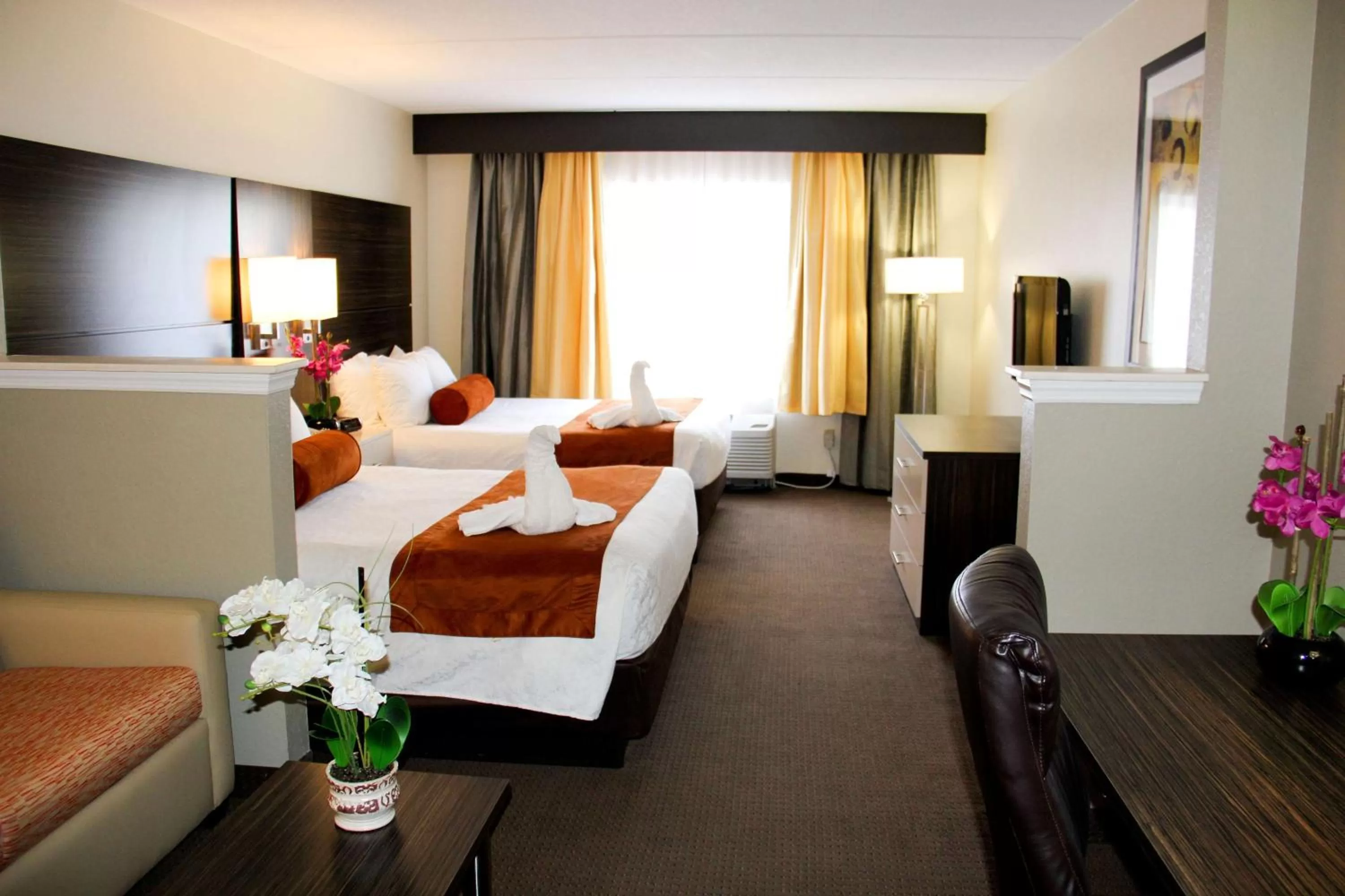 One-Bedroom Suite with Two Queen Beds - Non-Smoking in Best Western Airport Inn & Suites