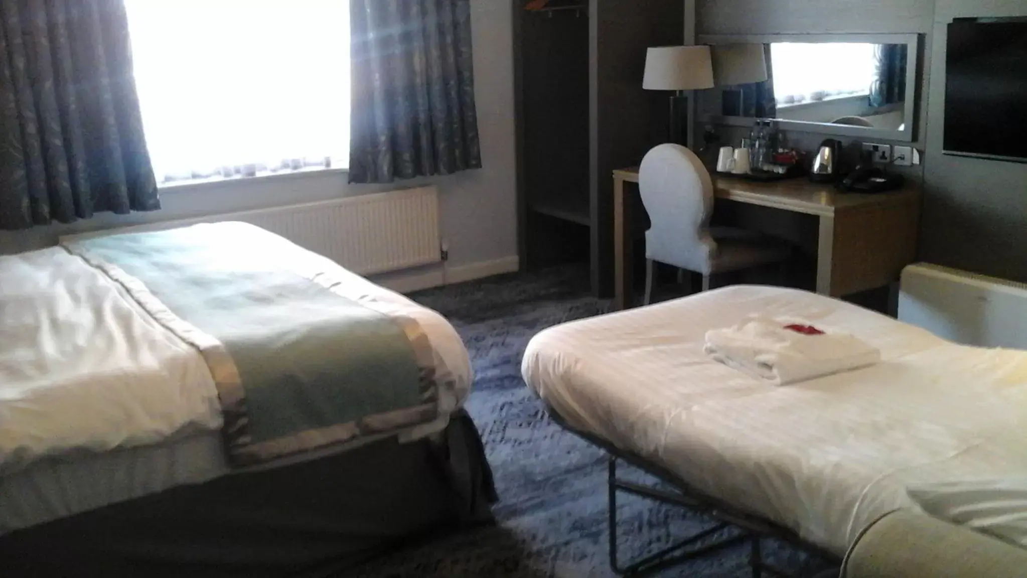 Bedroom, Bed in The Portland Hotel Wetherspoon