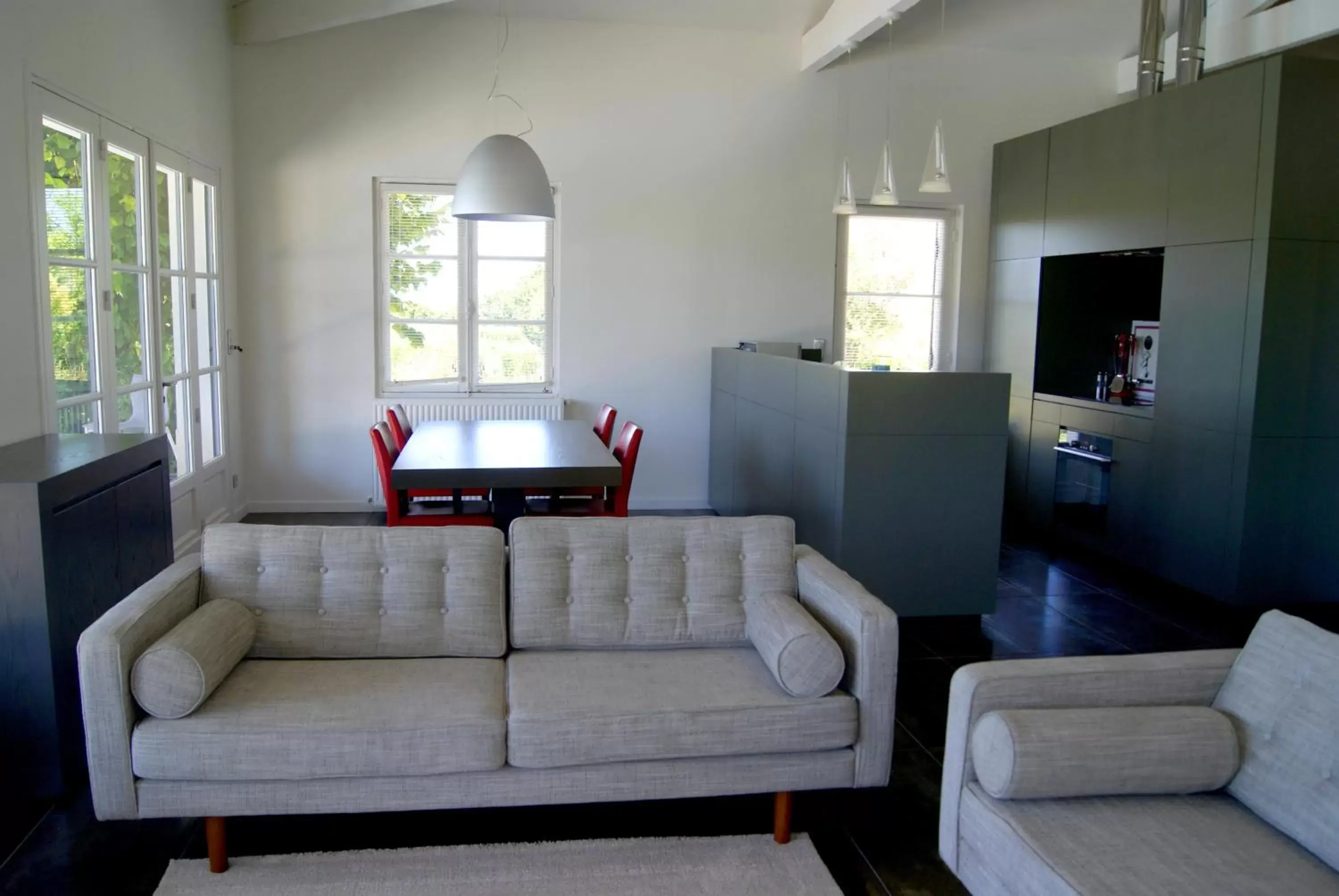 Kitchen or kitchenette, Seating Area in Clos des Jacobins (Grand Cru Classé)