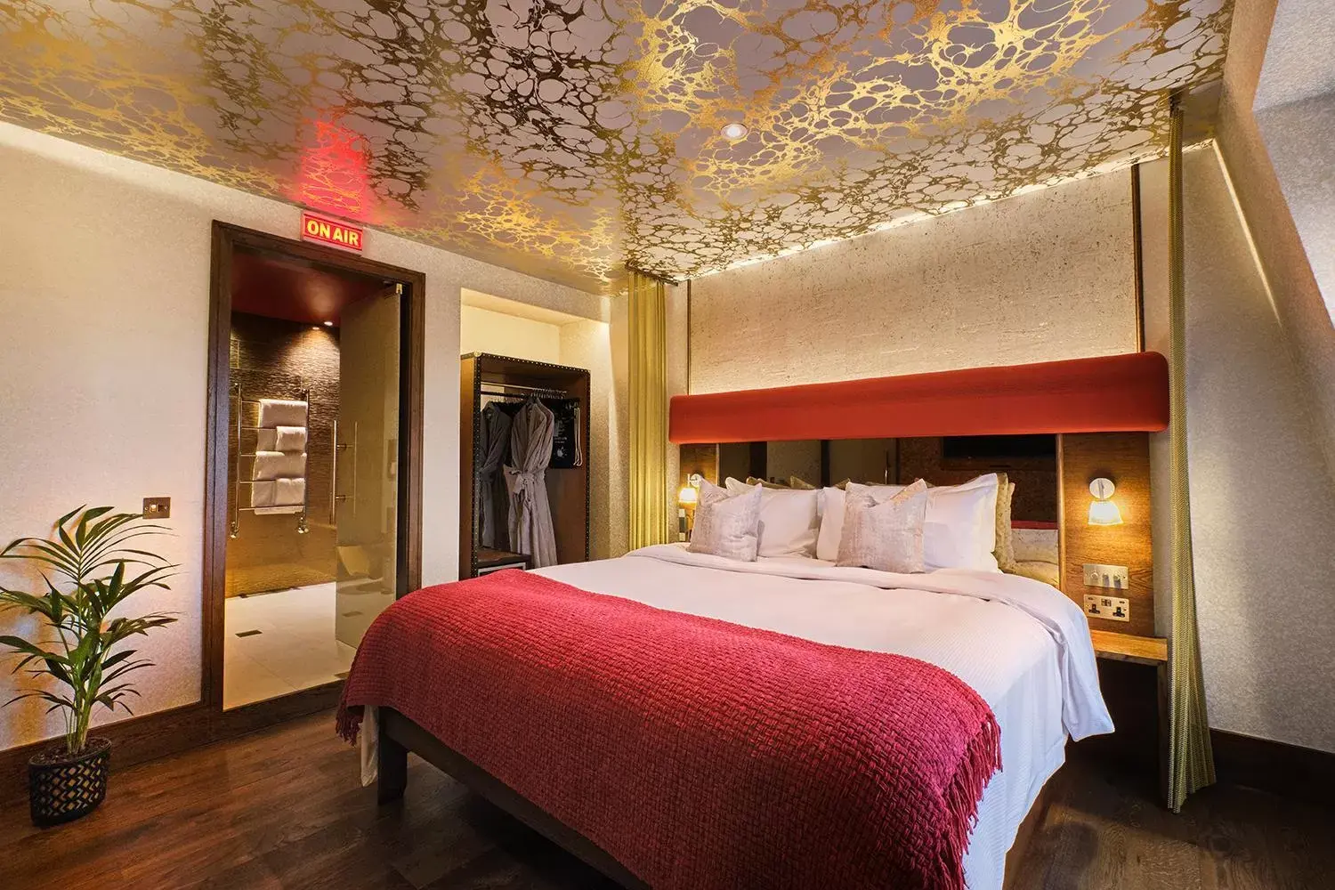 Bed in Megaro Hotel