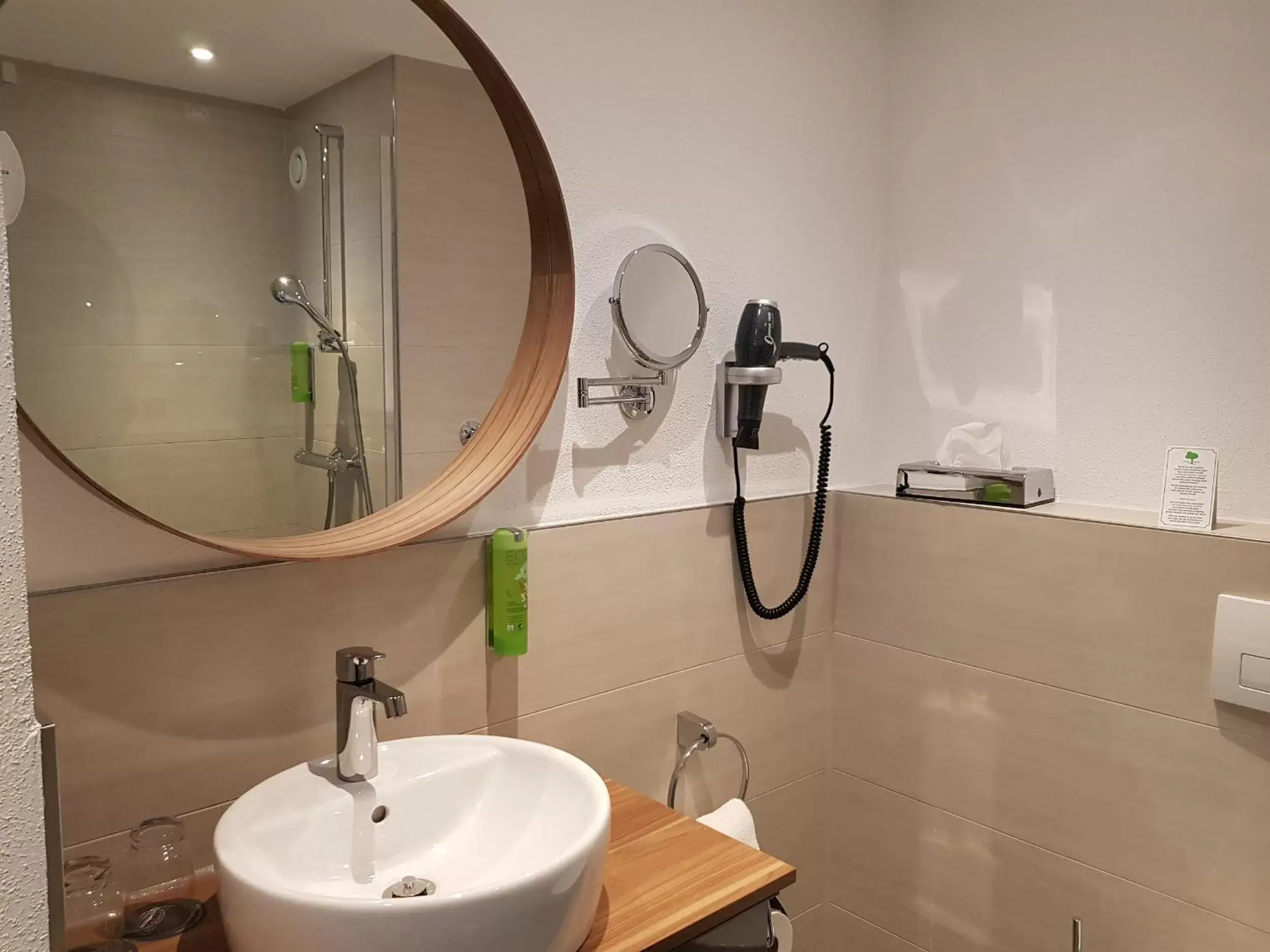 Bathroom in Hotel Graf Eberhard