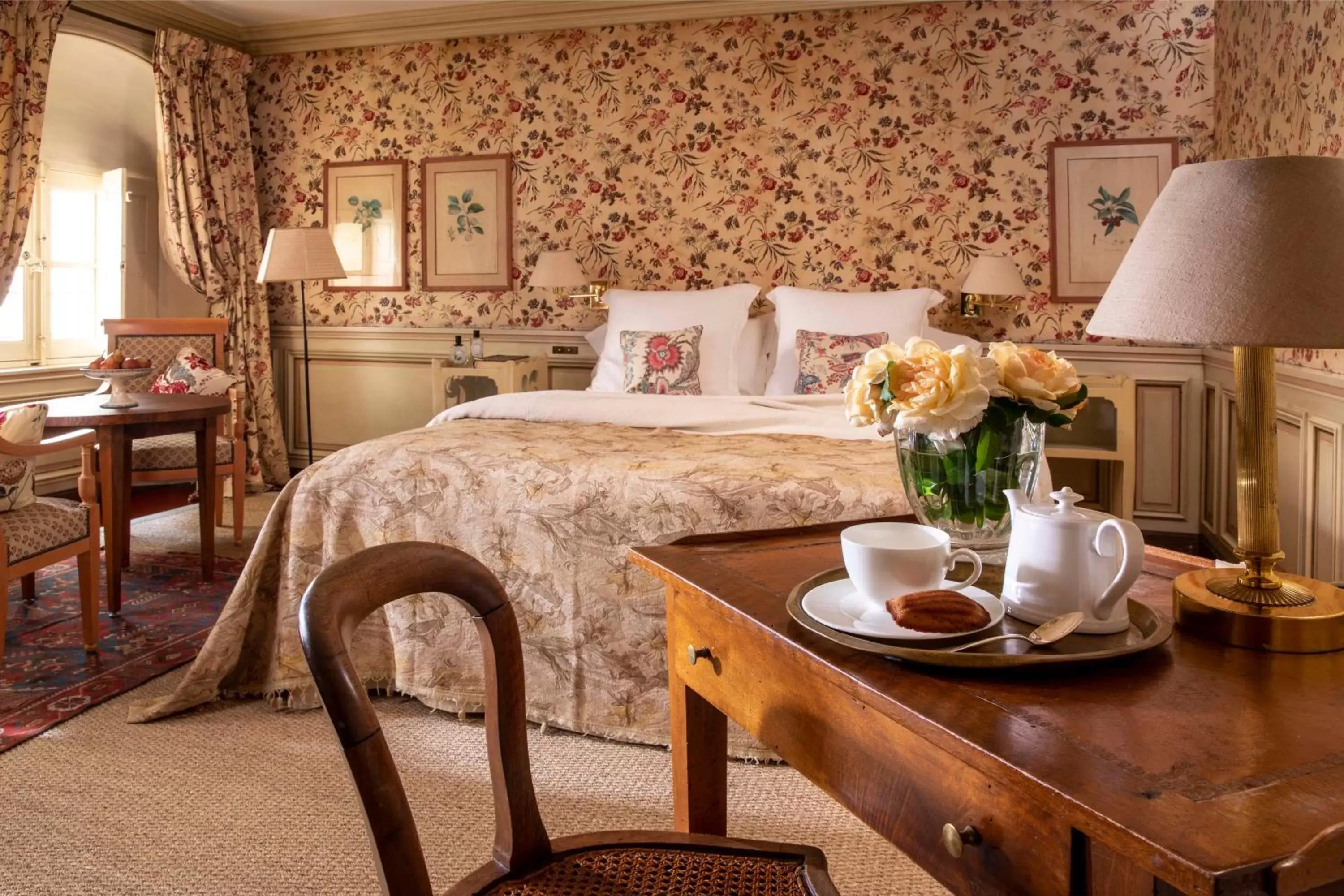 Bedroom, Bed in La Mirande Bedroom, Bed in La Mirande