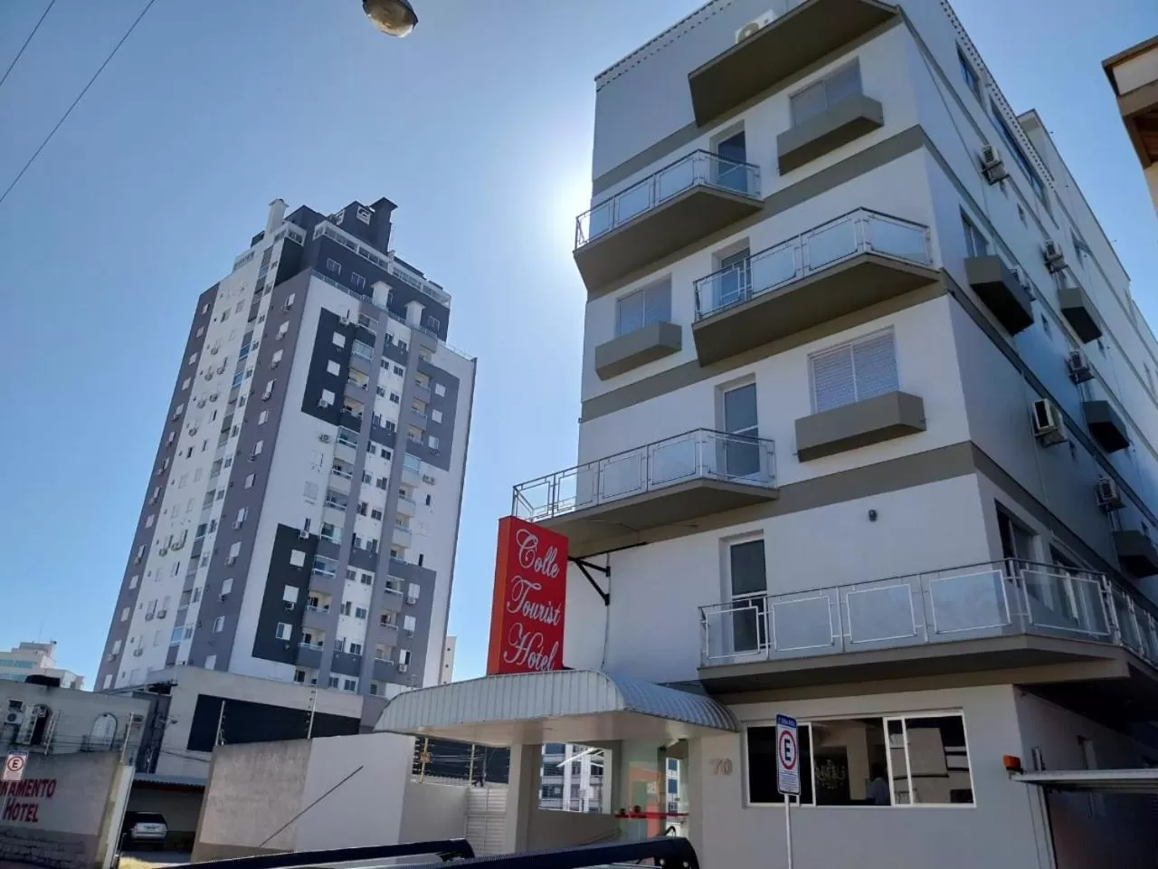 Facade/entrance in Colle Tourist Hotel LUXO