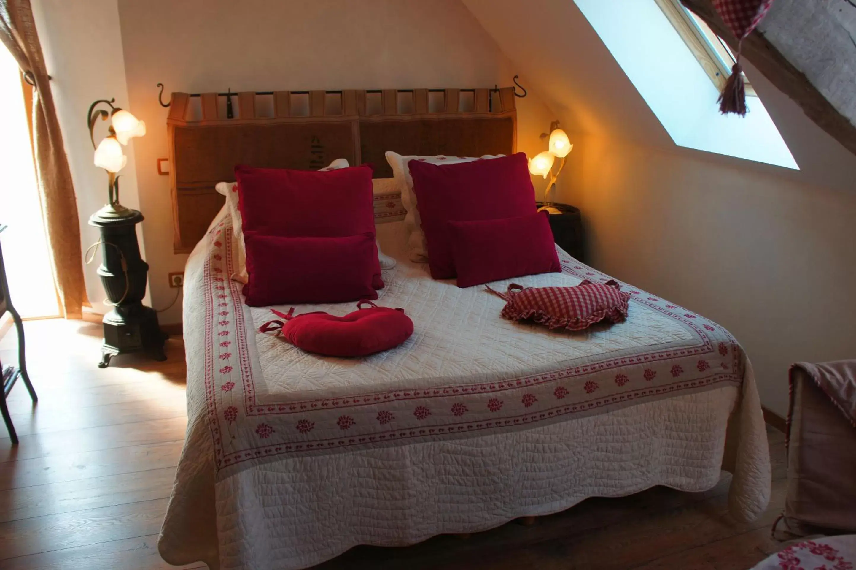 Bed in Aux Logis de la Solre