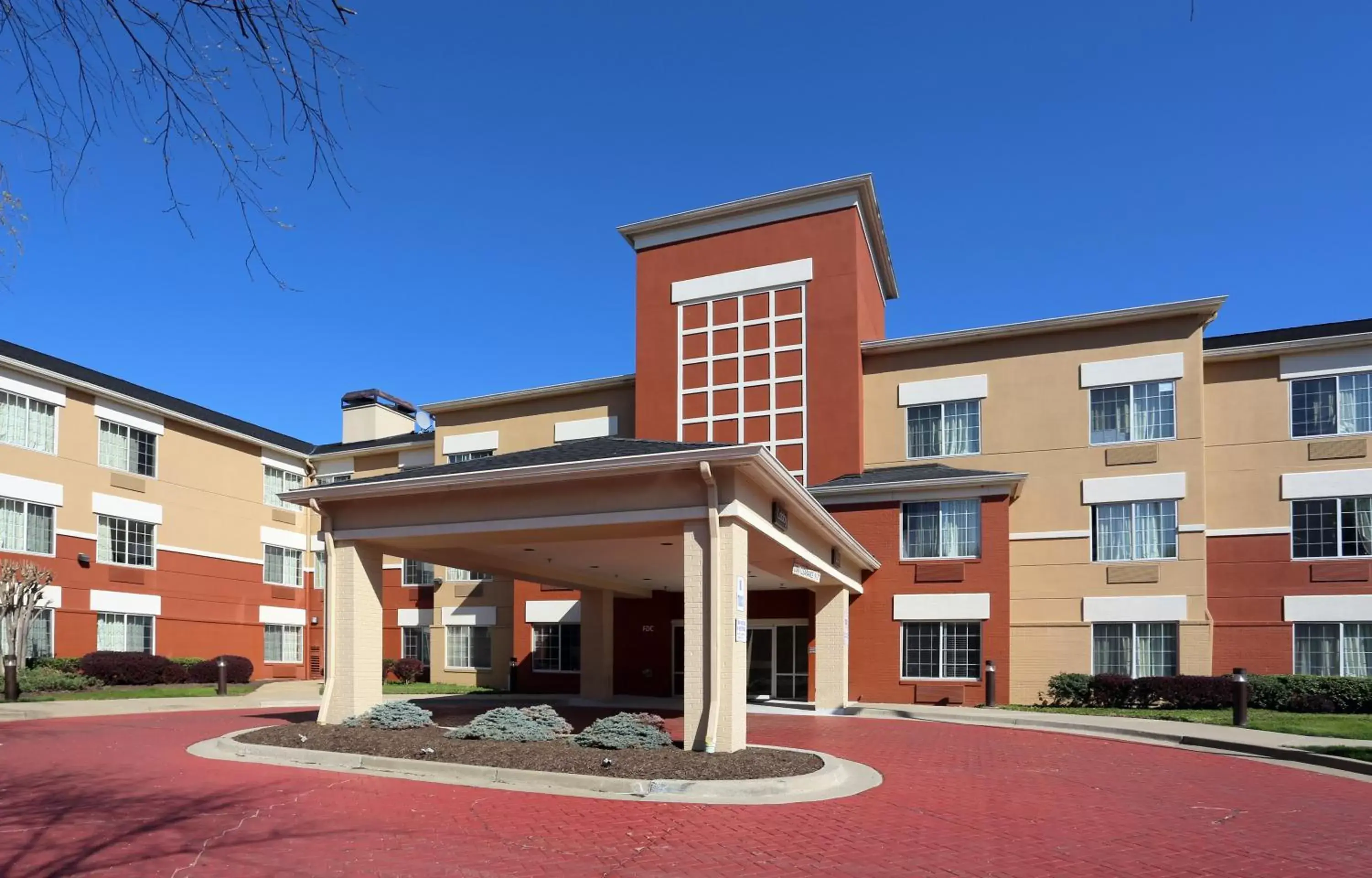 Property Building in Extended Stay America Suites - Washington, DC - Rockville