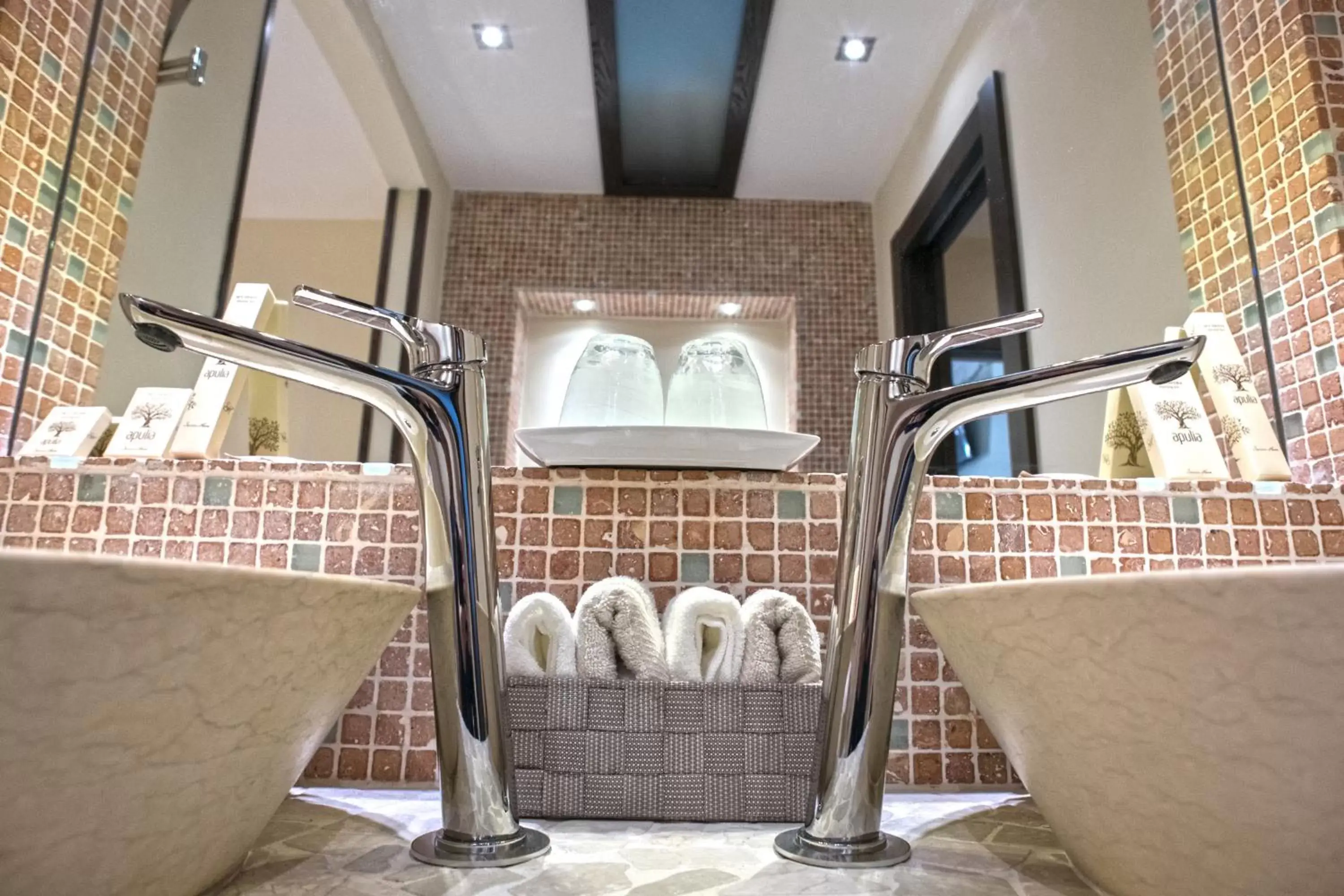 Bathroom in Perlage Suite Luxury B&B - Amazing view of Trulli