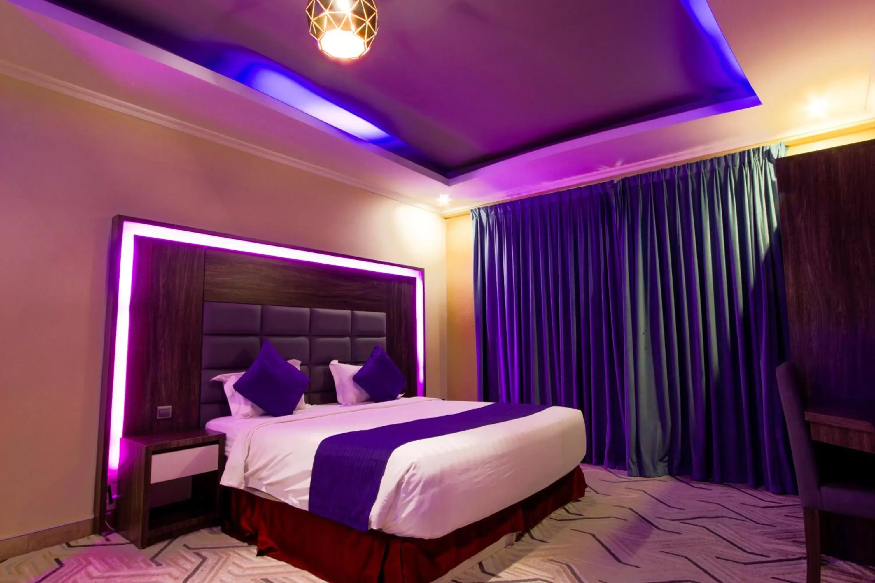 Bed in Maskan Al Dyafah Hotel Apartments 2