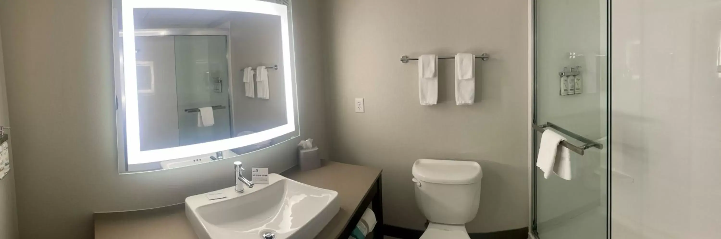 Bathroom in Holiday Inn Express & Suites Marquette, an IHG Hotel