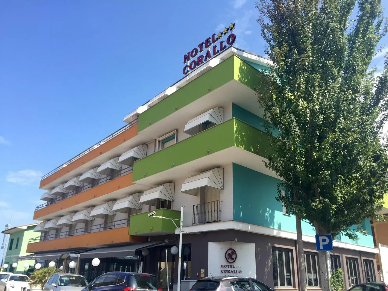 Facade/entrance, Property Building in Hotel Corallo