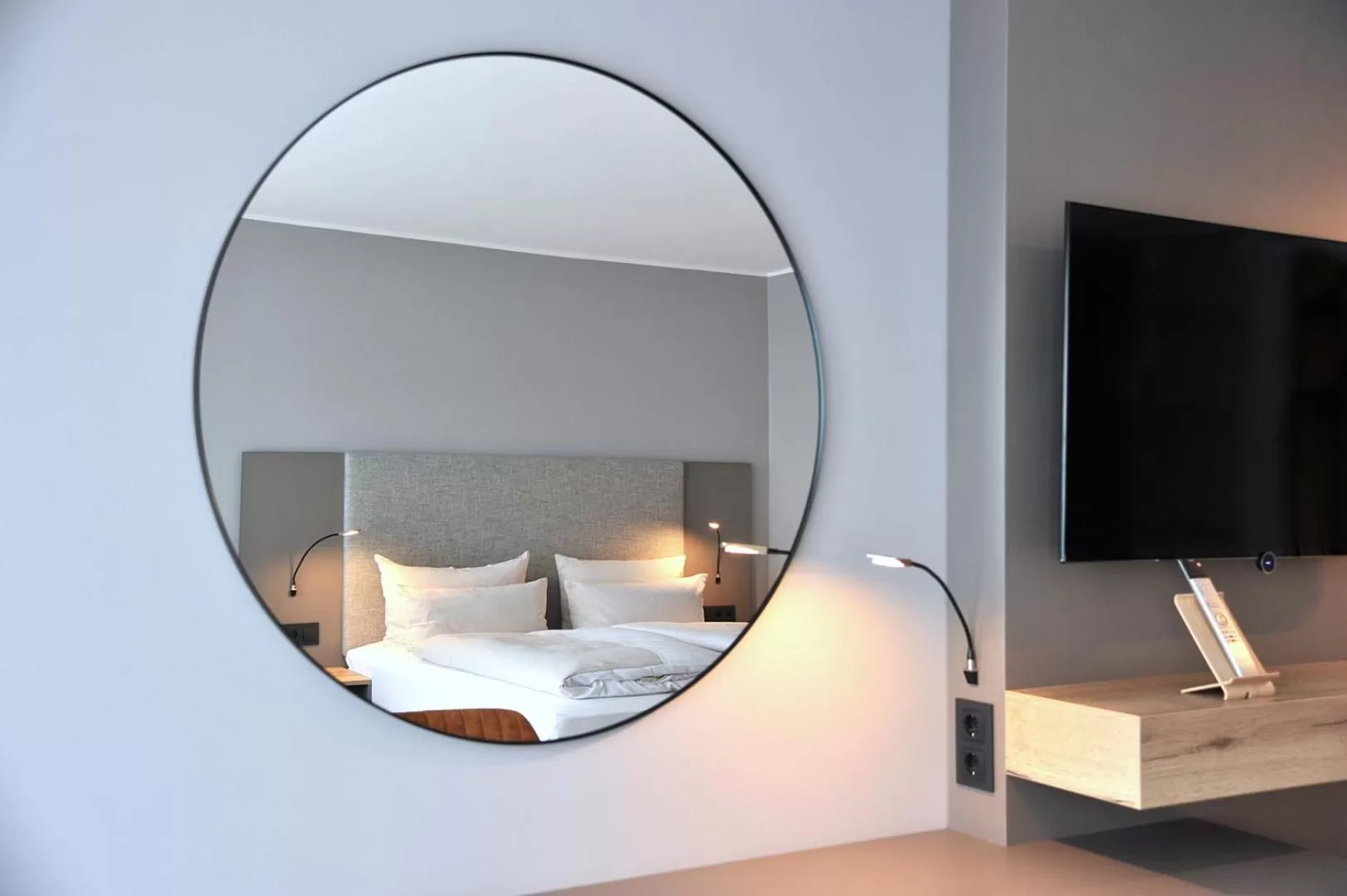 Photo of the whole room, Bed in Am Berghang