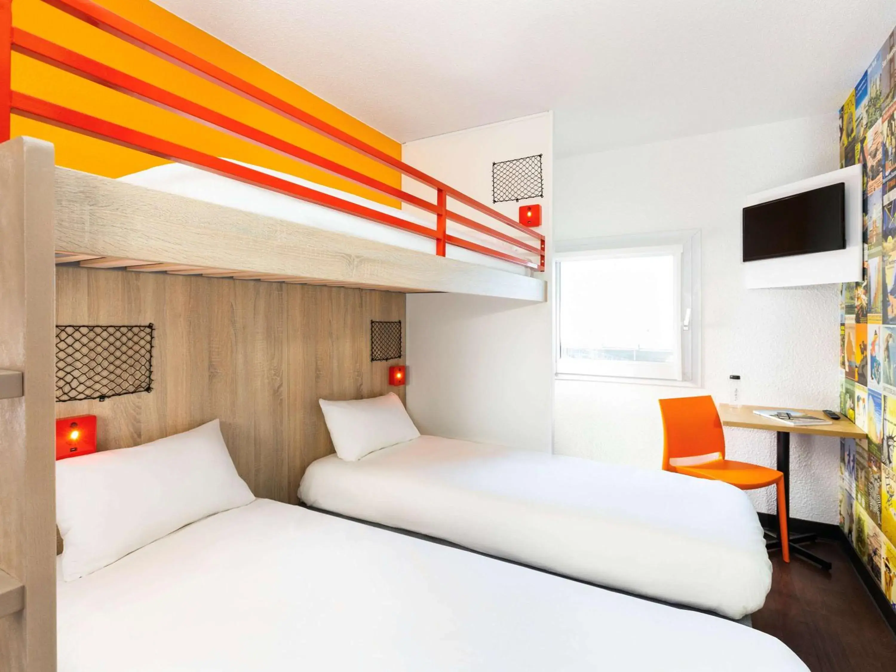 Bedroom, Bed in hotelF1 Nantes Est La Beaujoire