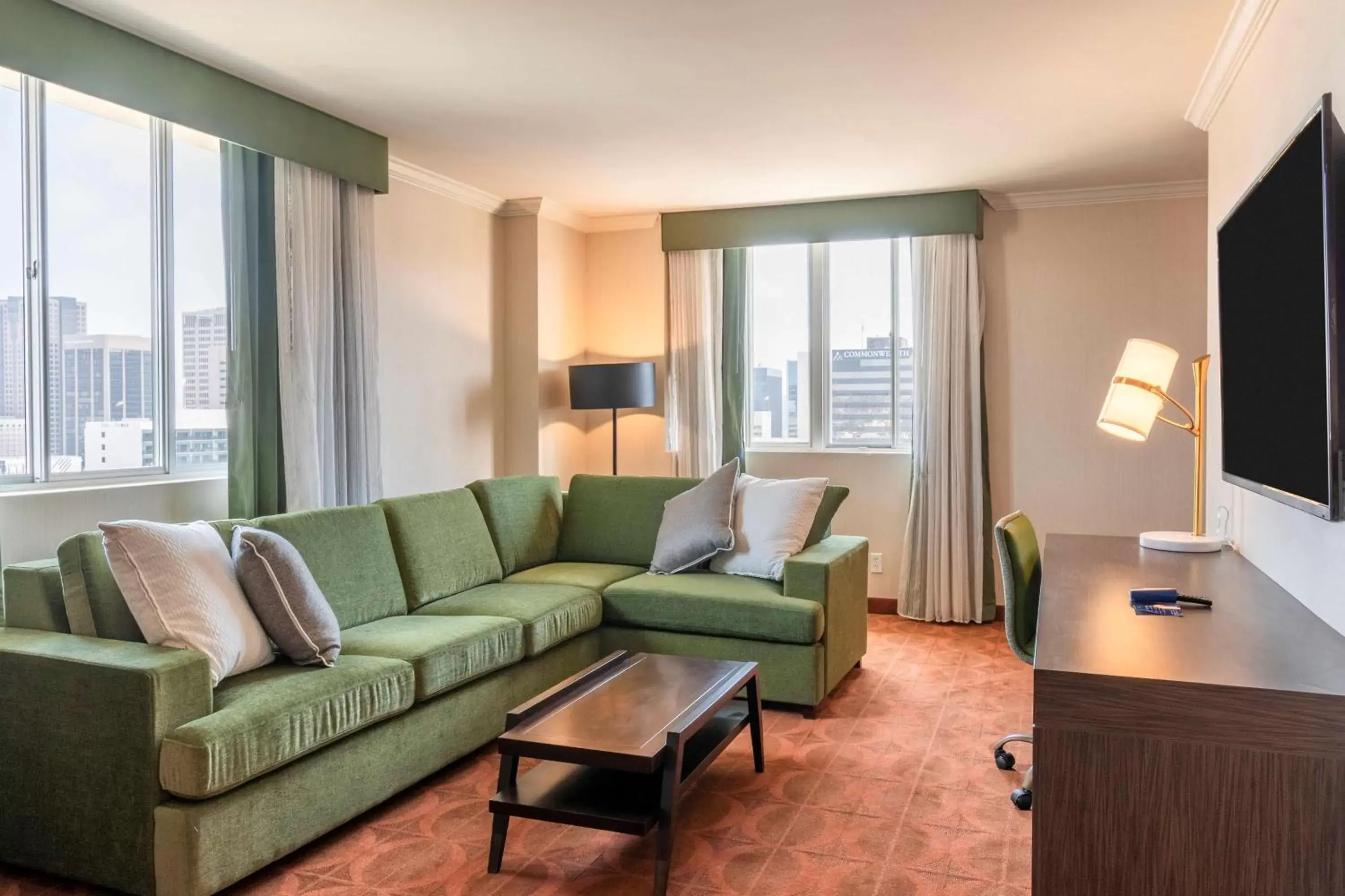 Living room, Seating Area in DoubleTree by Hilton San Diego Downtown