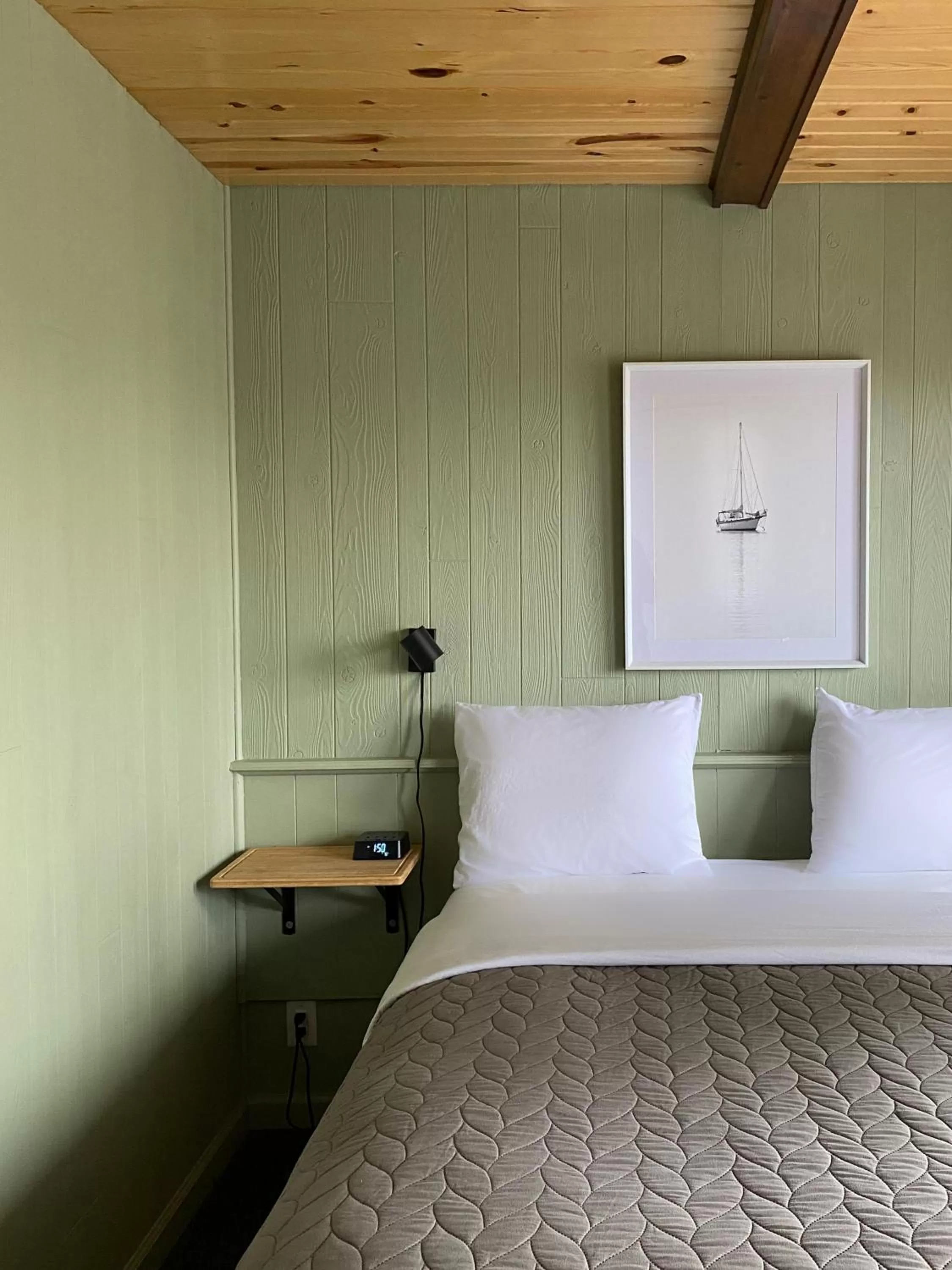 Bed in The River Hills Motel - Algoma, WI - Near Door County