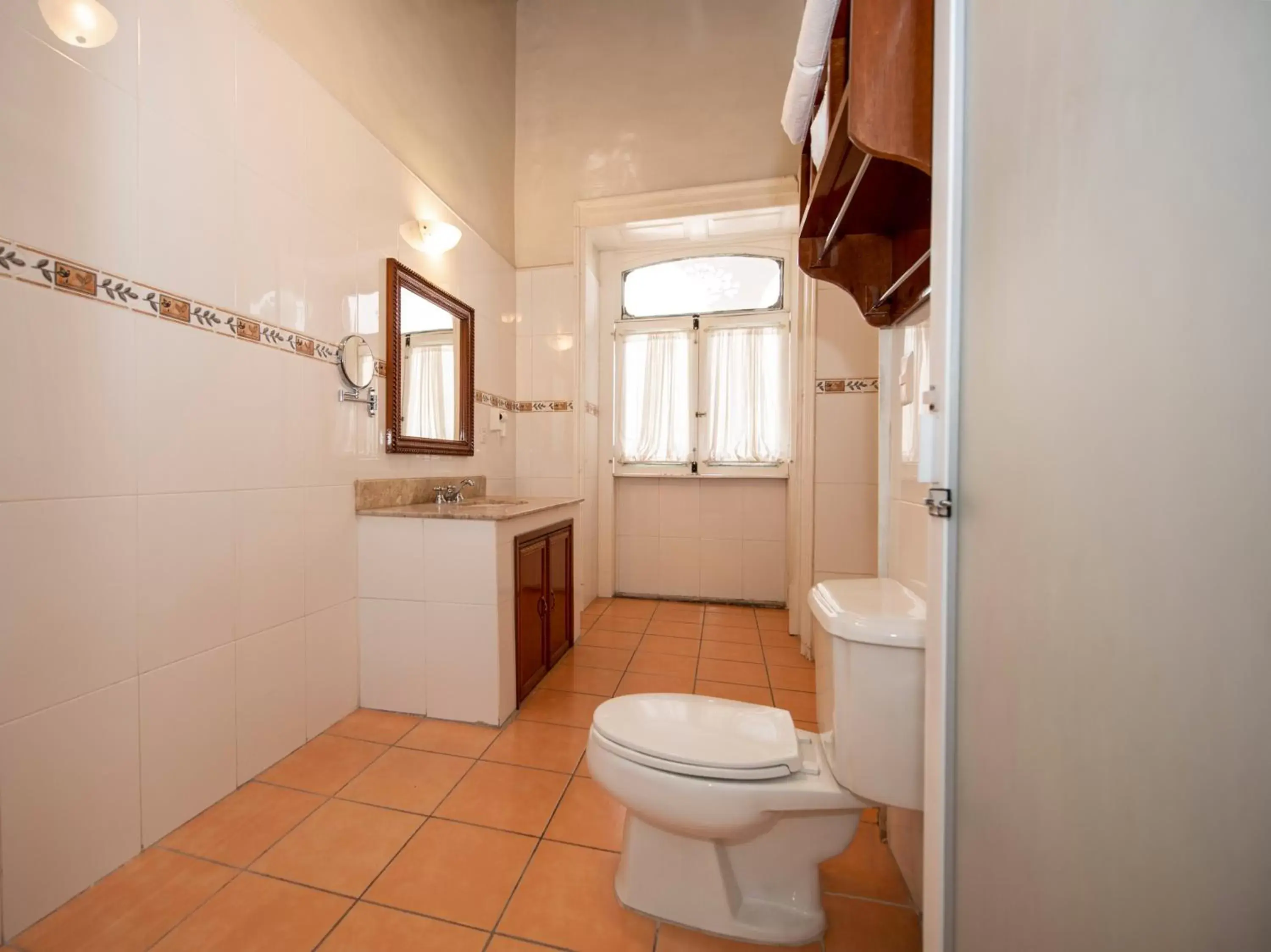 Bedroom, Bathroom in Hotel Senorial