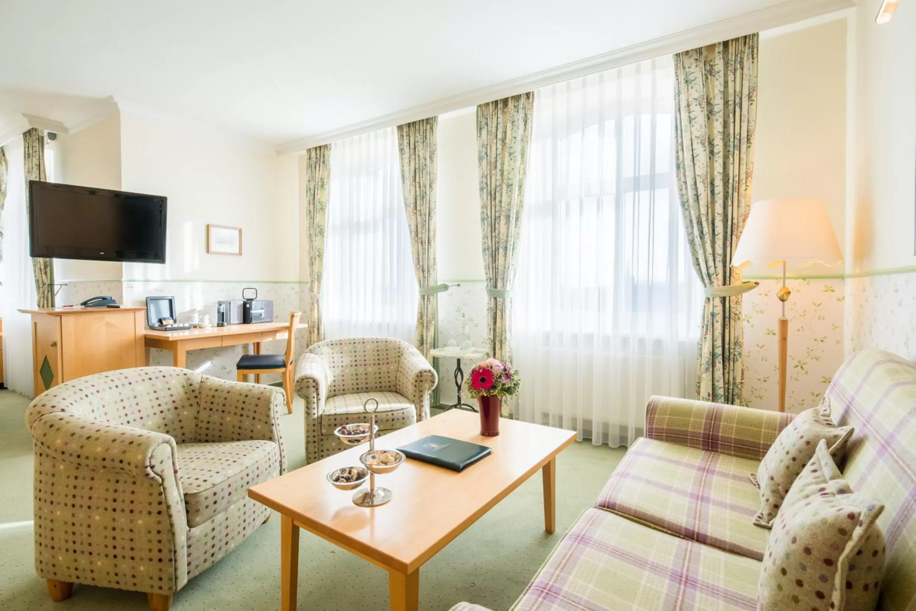 Junior Suite in Inselhotel VierJahreszeiten Junior Suite in Inselhotel VierJahreszeiten