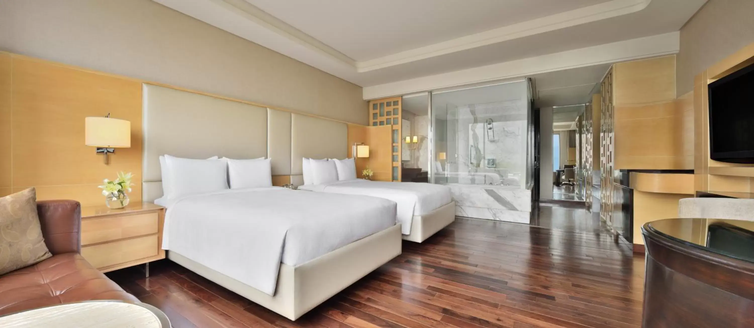 Bed in JW Marriott Hotel Chandigarh