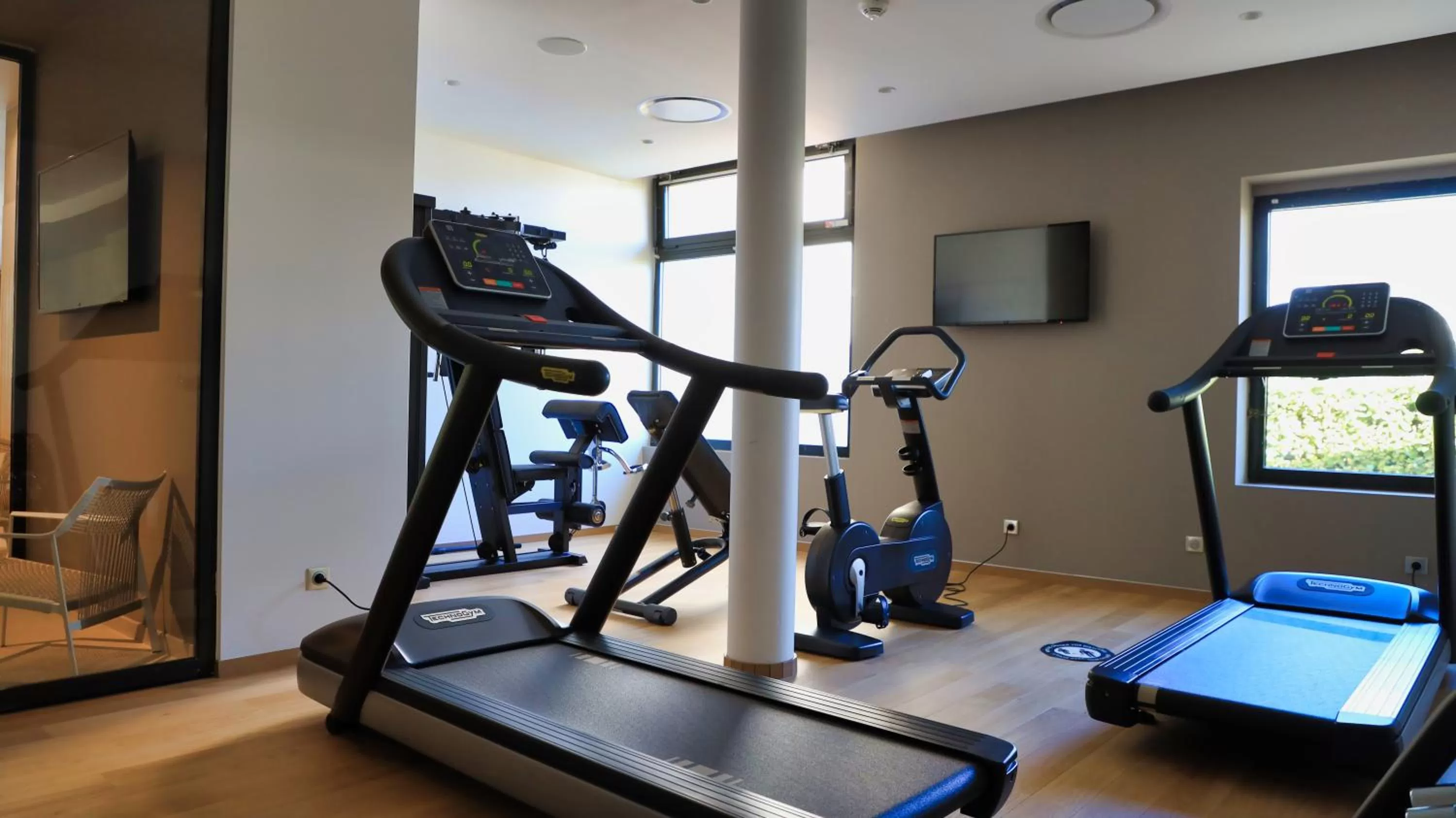Fitness centre/facilities in Mercure Avignon Gare TGV