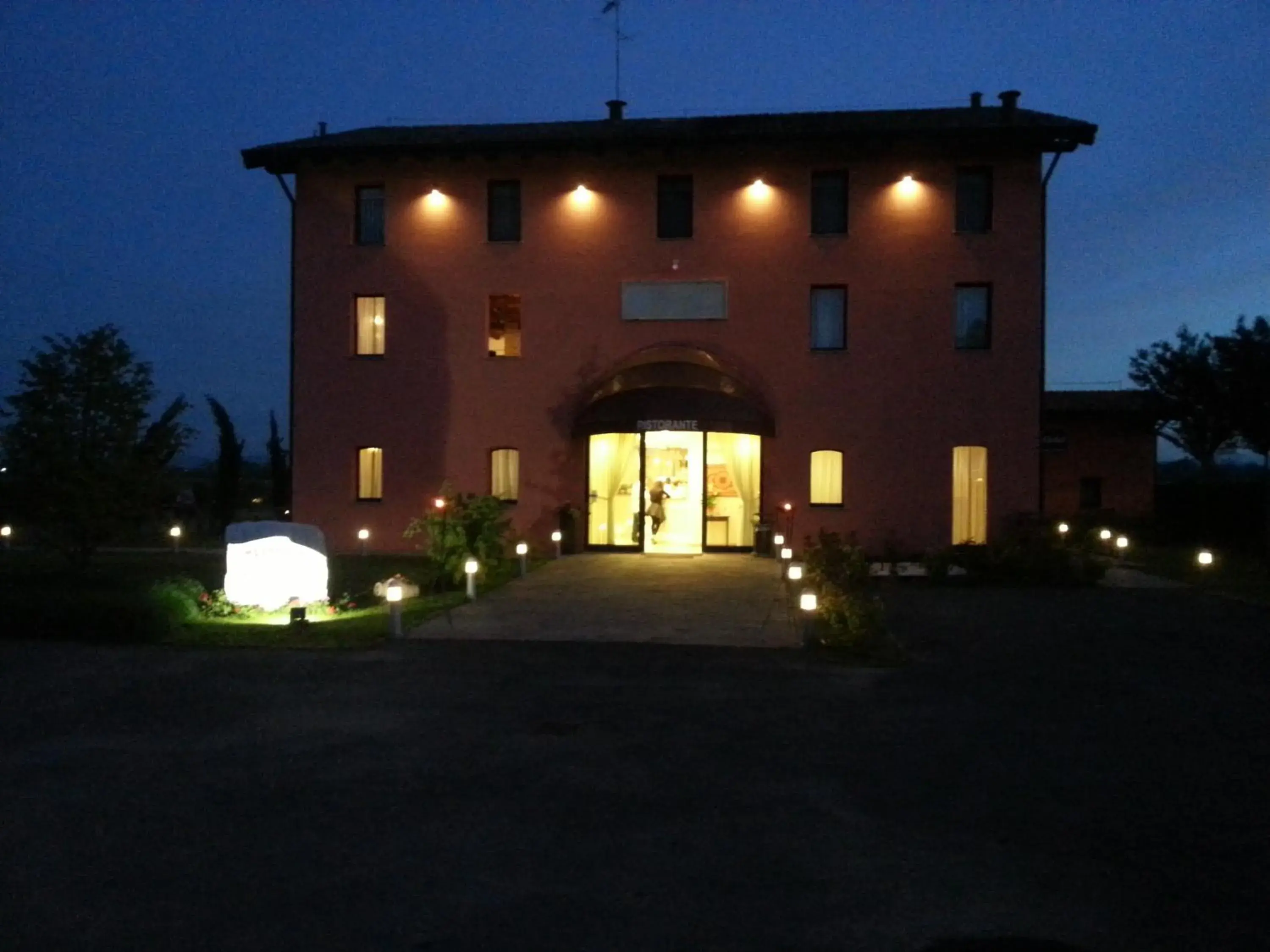 Property Building in Hotel La Vecchia Reggio