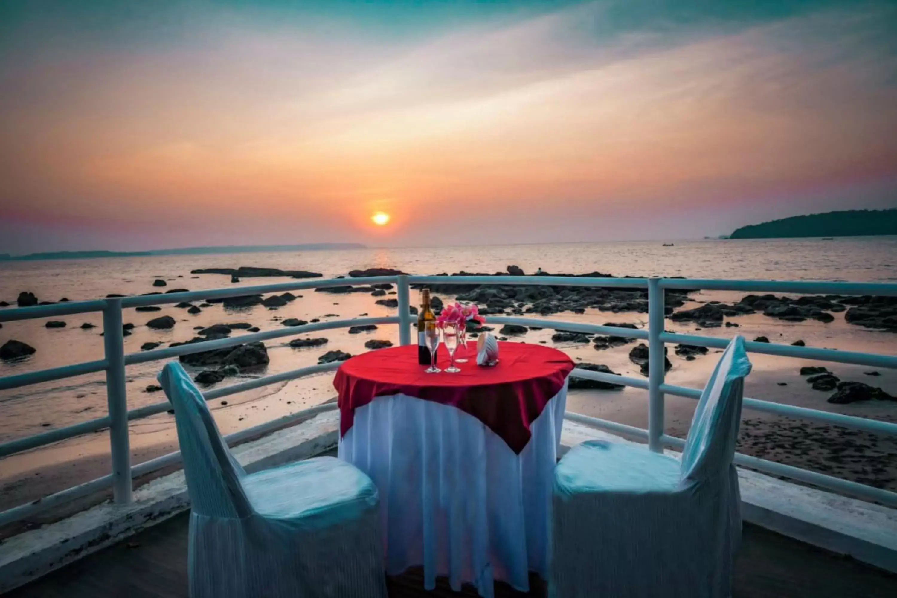 Dinner in Bambolim Beach Resort