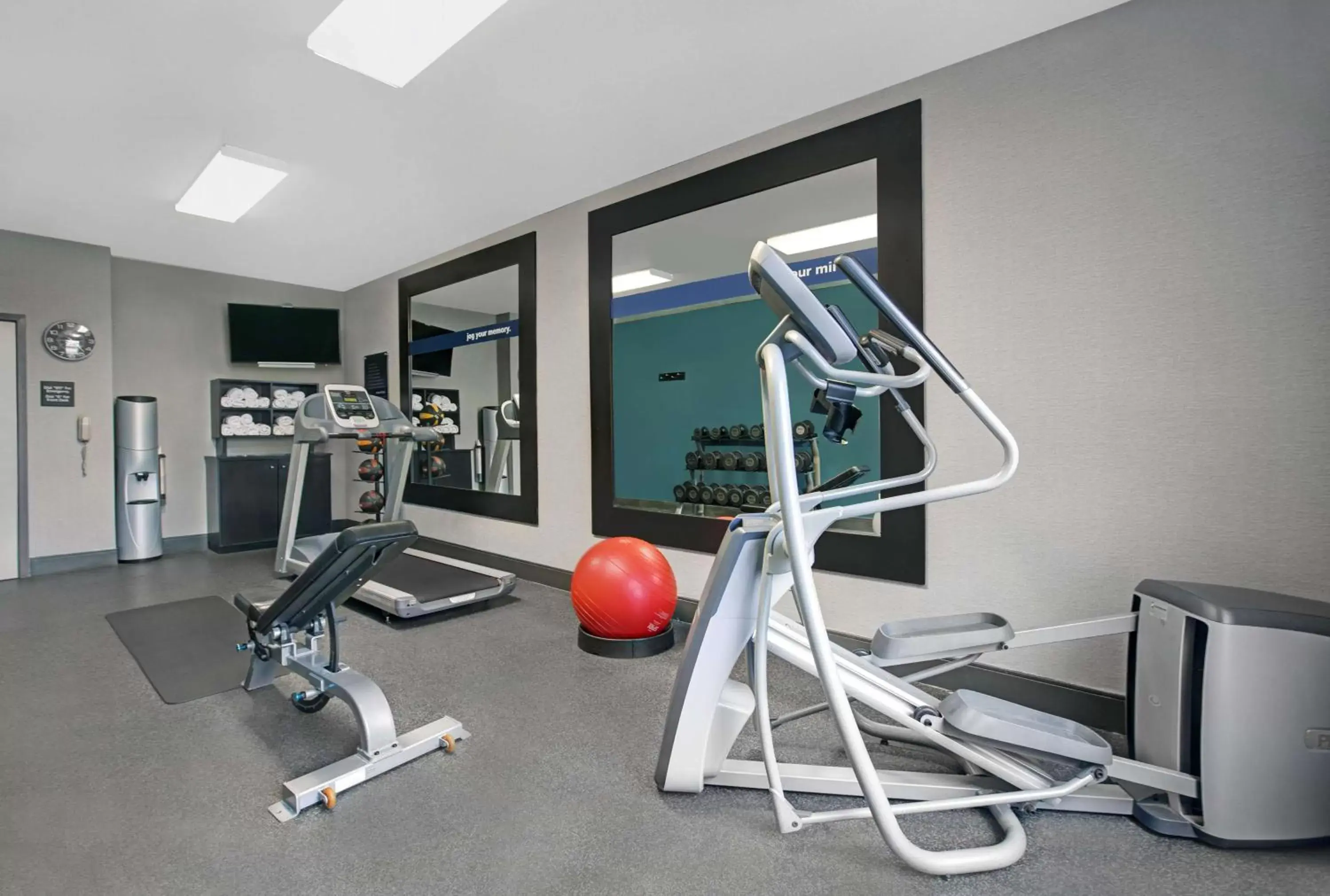 Fitness centre/facilities, Fitness Center/Facilities in Hampton Inn Keokuk