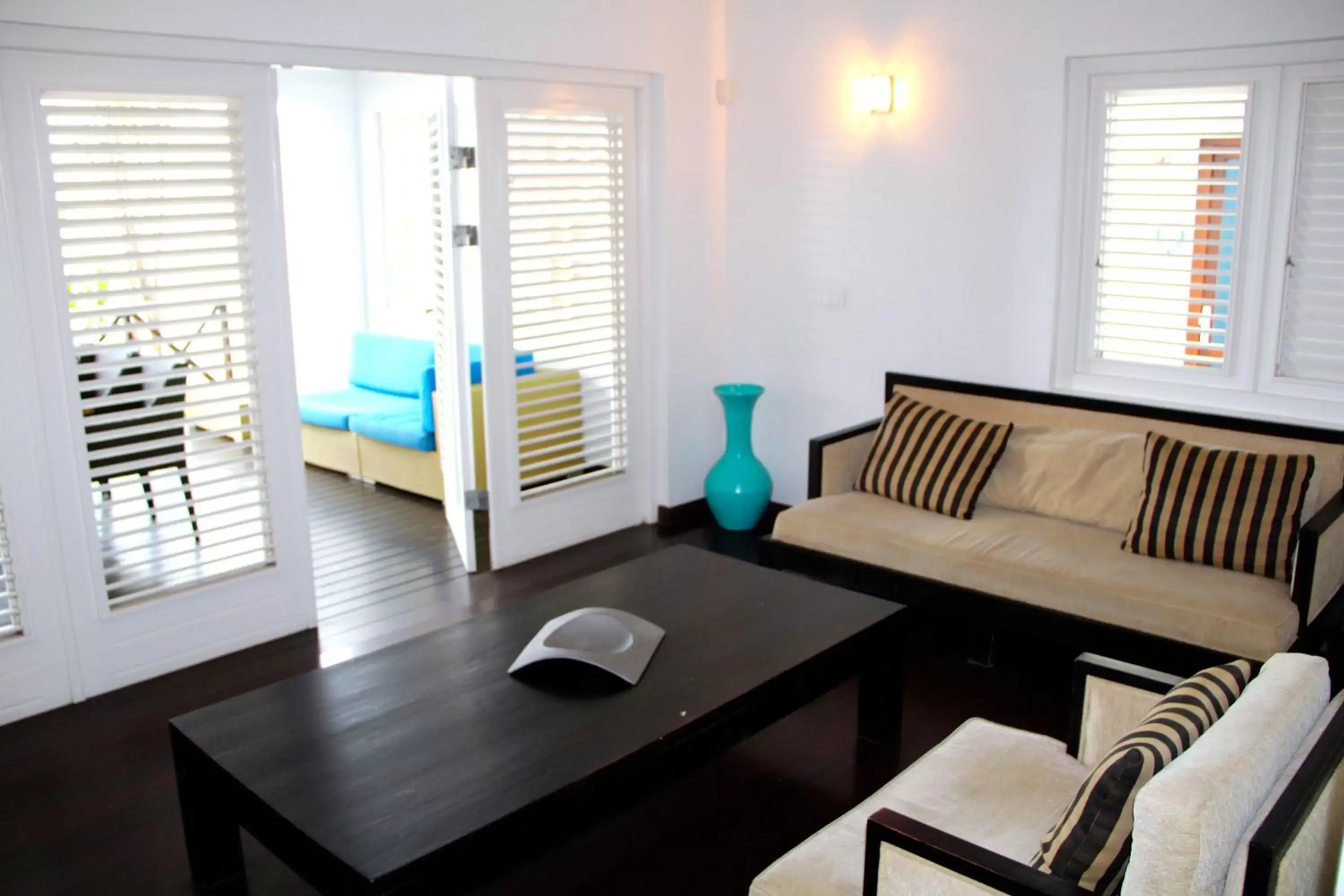 Living room, Seating Area in Scuba Lodge & Suites