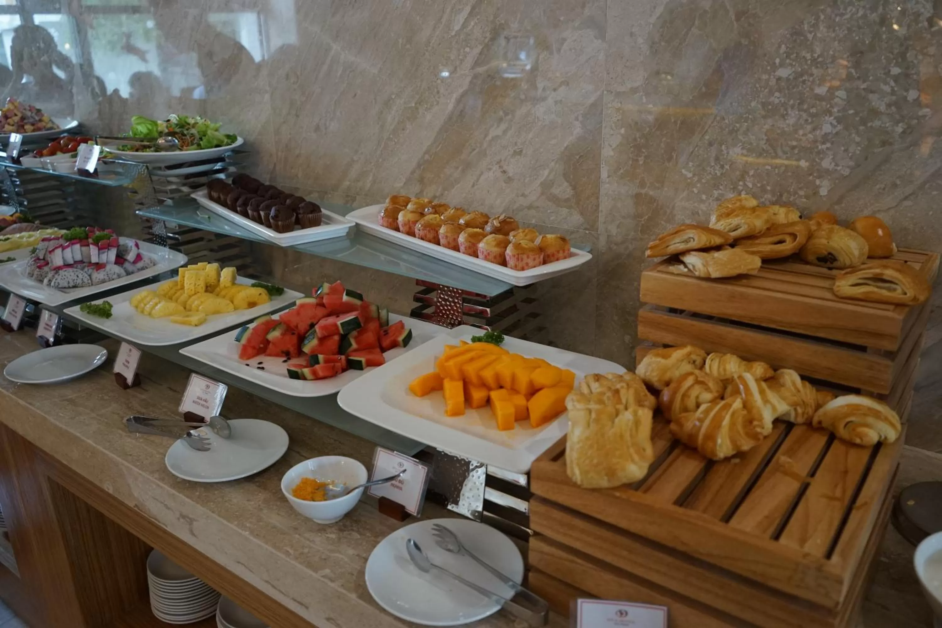 Food and drinks in DTX Hotel Nha Trang