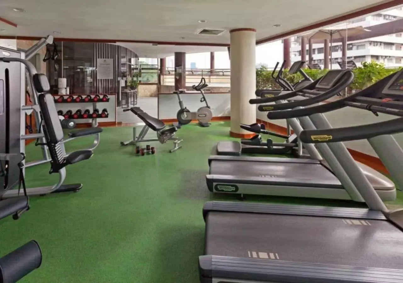 Area and facilities, Fitness Center/Facilities in Holiday Inn Singapore Atrium, an IHG Hotel