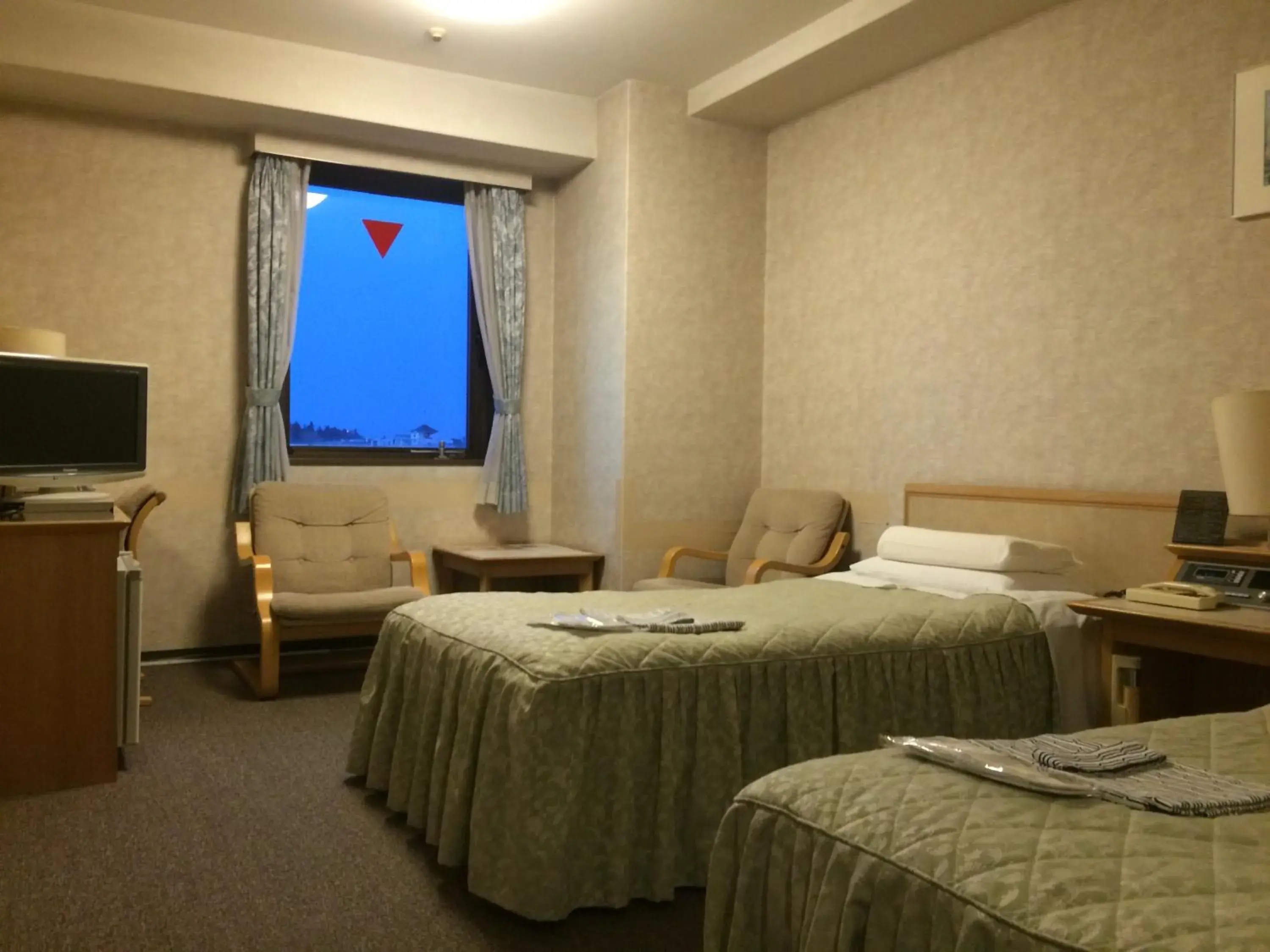 Photo of the whole room, Bed in Narita U-City Hotel