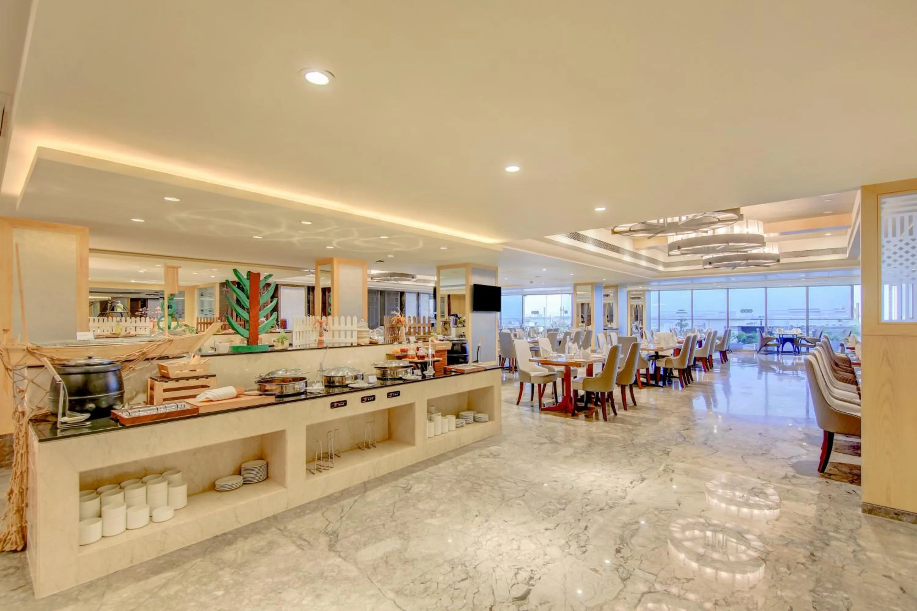 Restaurant/places to eat in Radisson Blu Gorakhpur