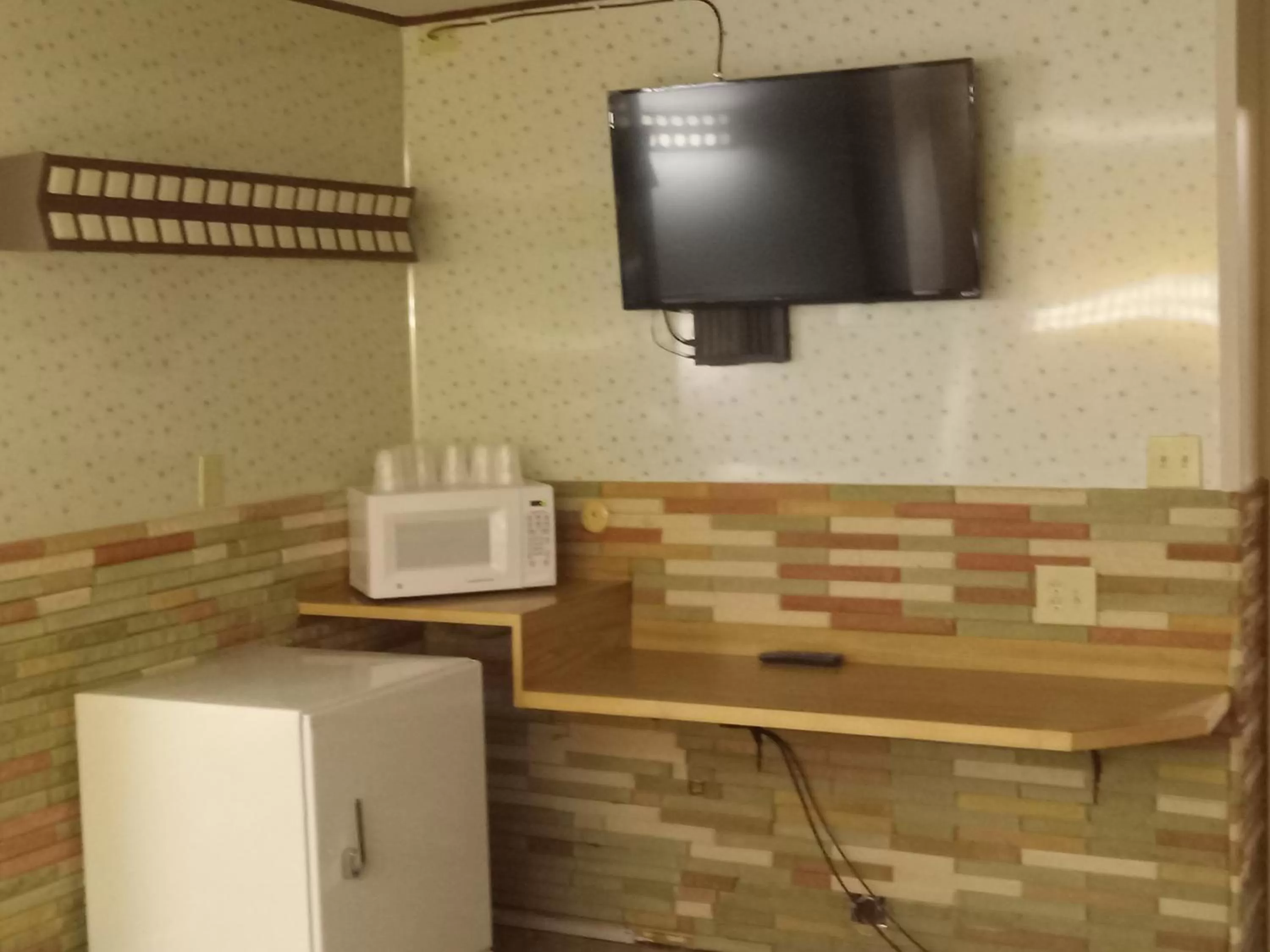 TV and multimedia in Siesta Motel