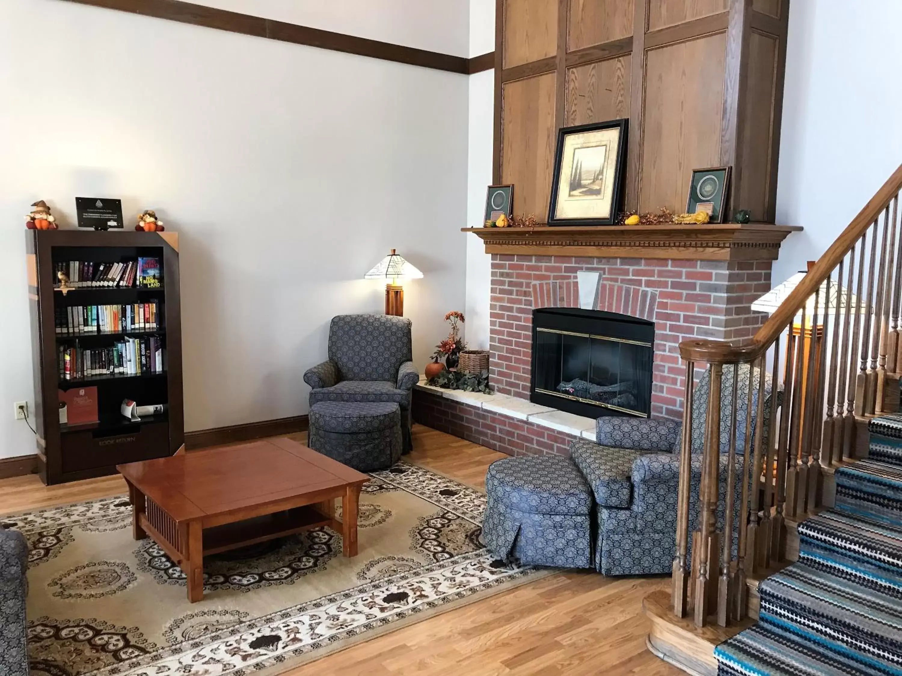 Library, Seating Area in Zion Inn & Suites