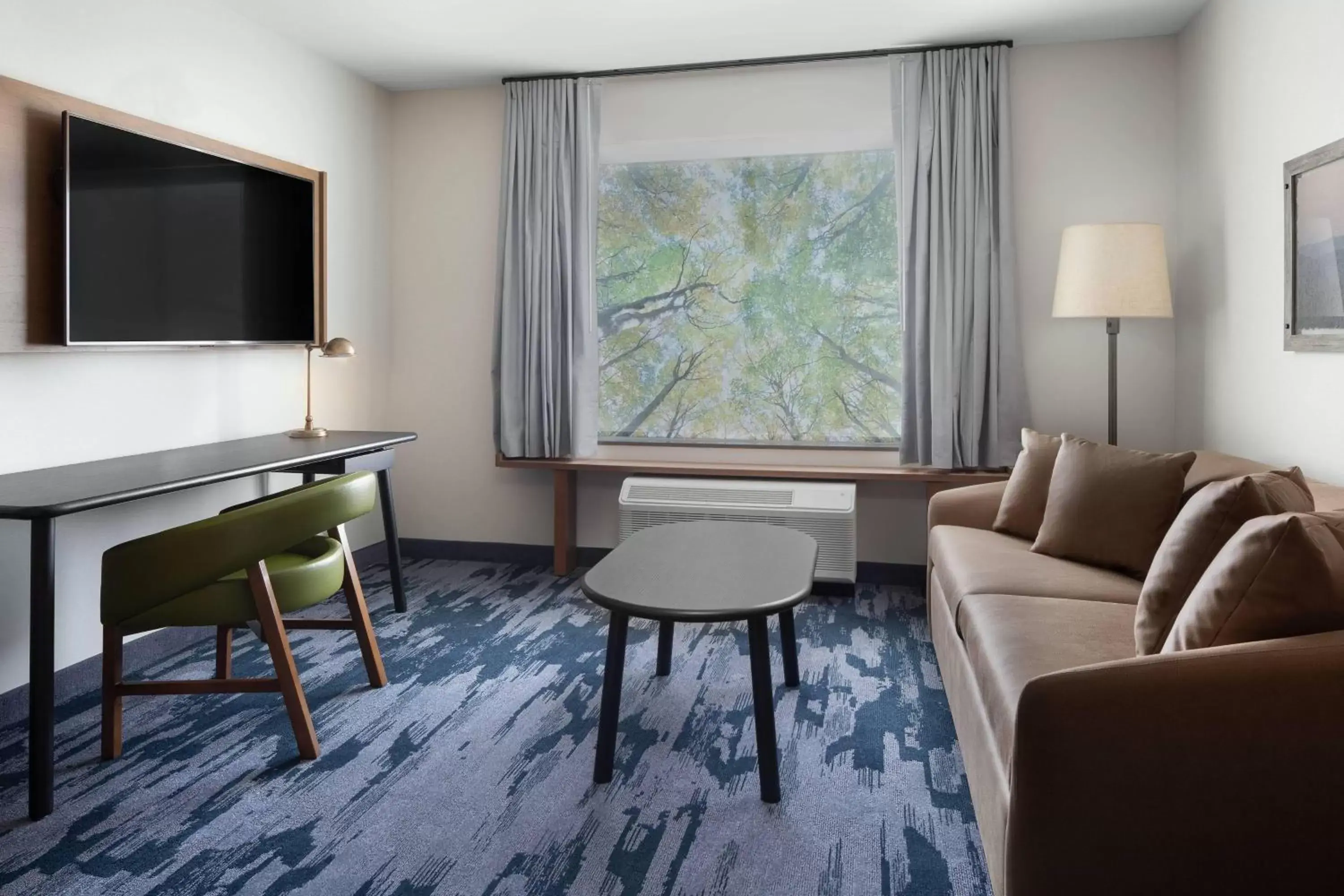 Living room, Seating Area in Fairfield Inn & Suites by Marriott Kenosha Pleasant Prairie