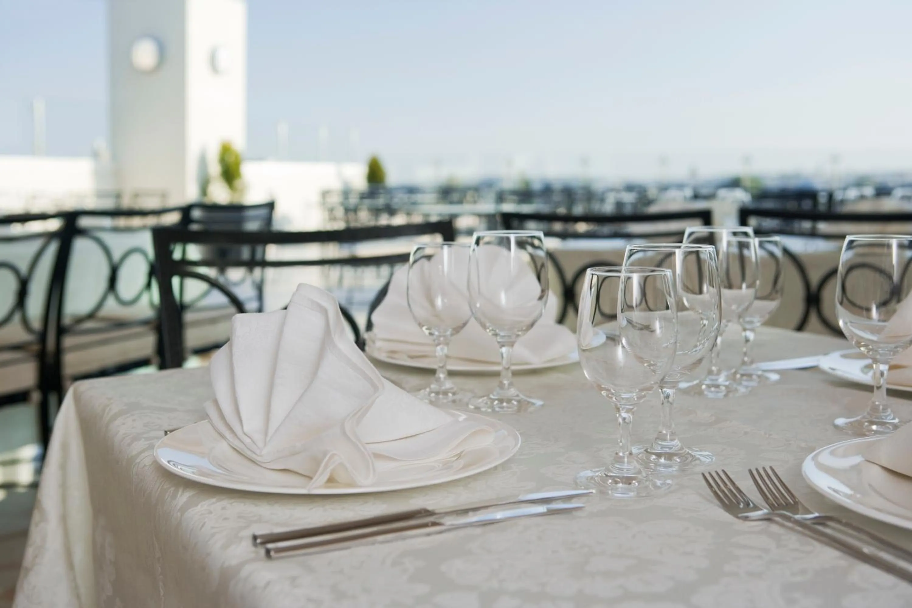 Restaurant/places to eat in St. George Hotel