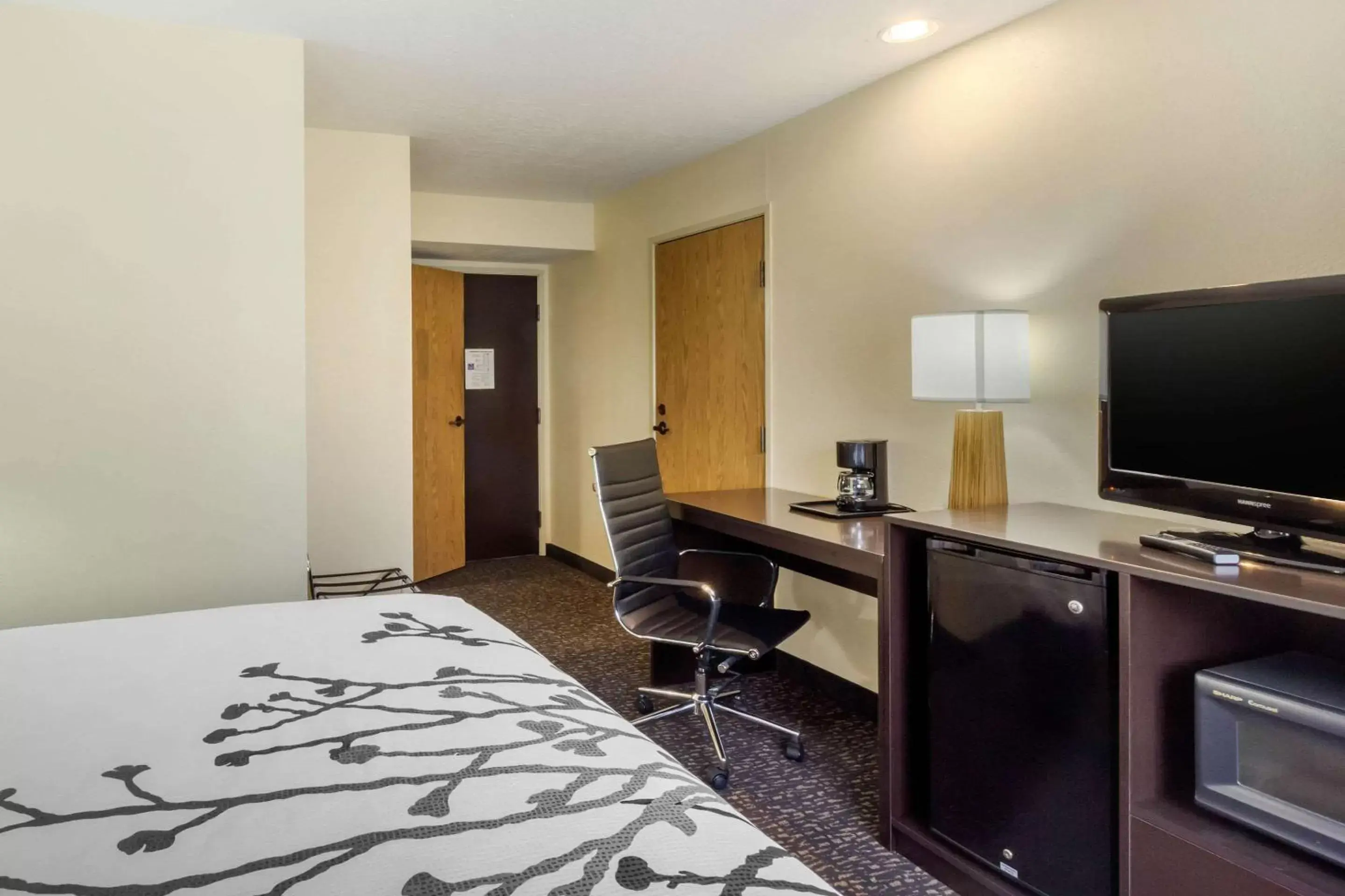 Photo of the whole room, Bed in Sleep Inn Ogden near Event Center Photo of the whole room, Bed in Sleep Inn Ogden near Event Center