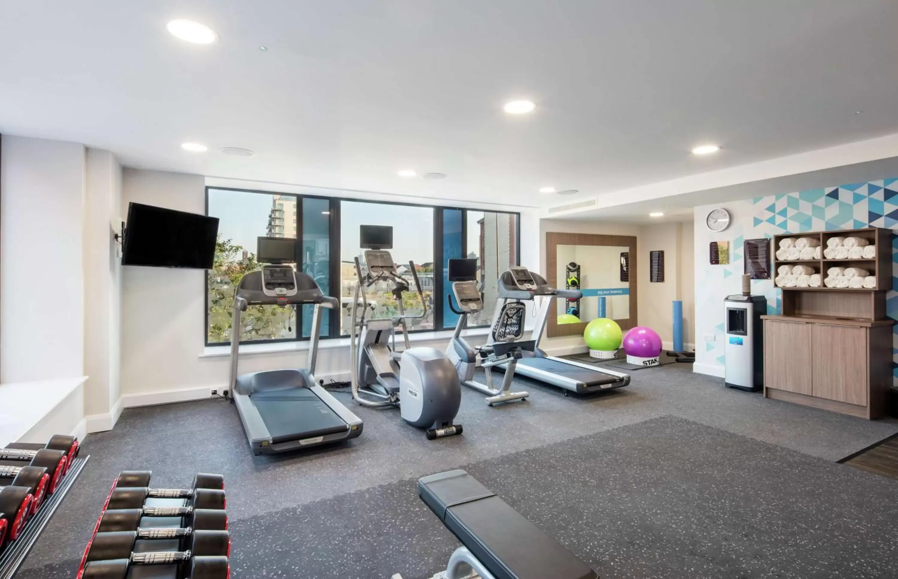 Fitness centre/facilities, Fitness Center/Facilities in Hampton By Hilton Belfast City Centre
