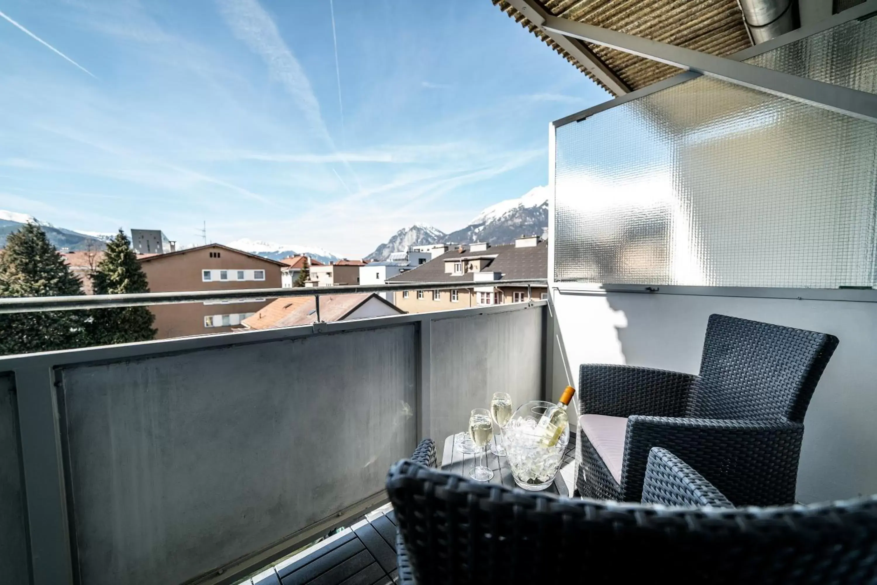 Balcony/Terrace in BinderS Budget City-Mountain Hotel